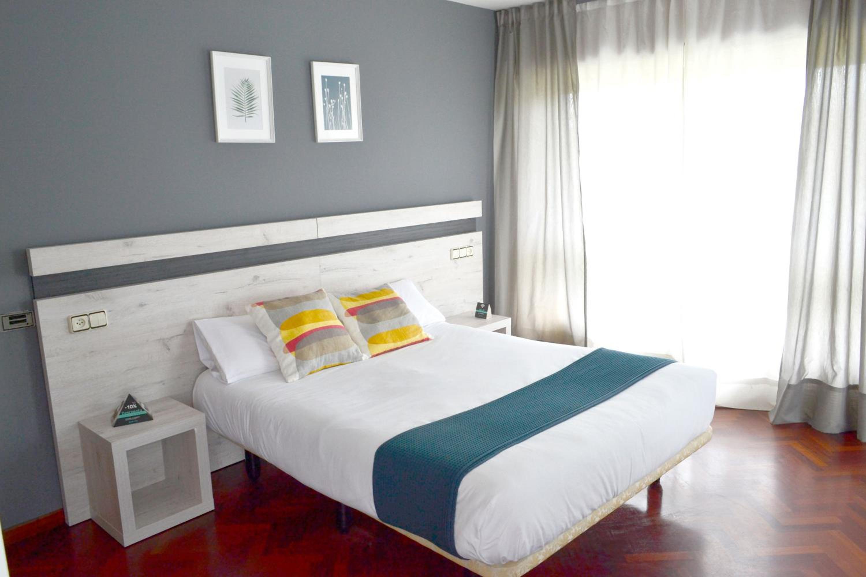 Premium Double or Twin Room - Photo 1