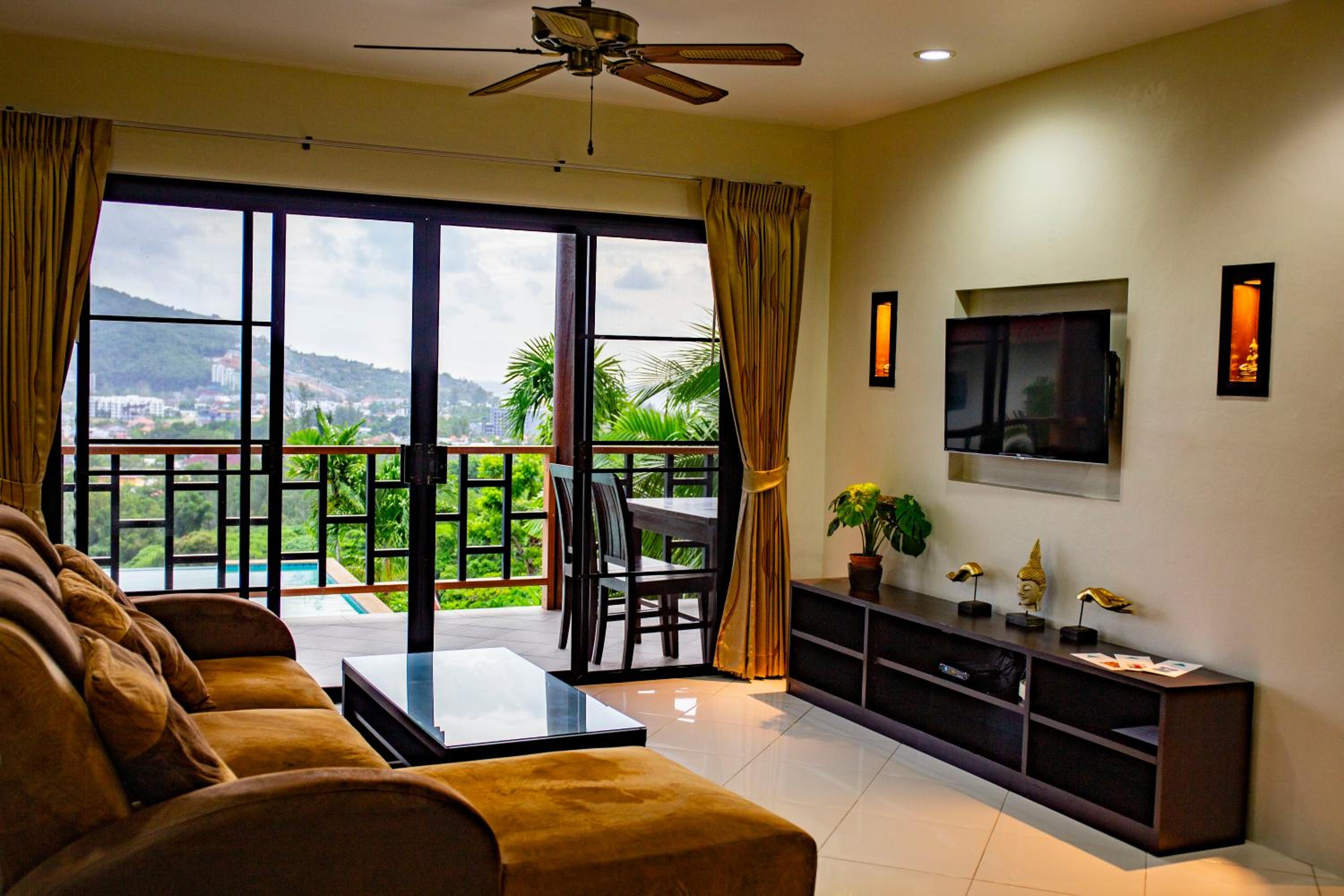 Suite with Mountain View photo 1