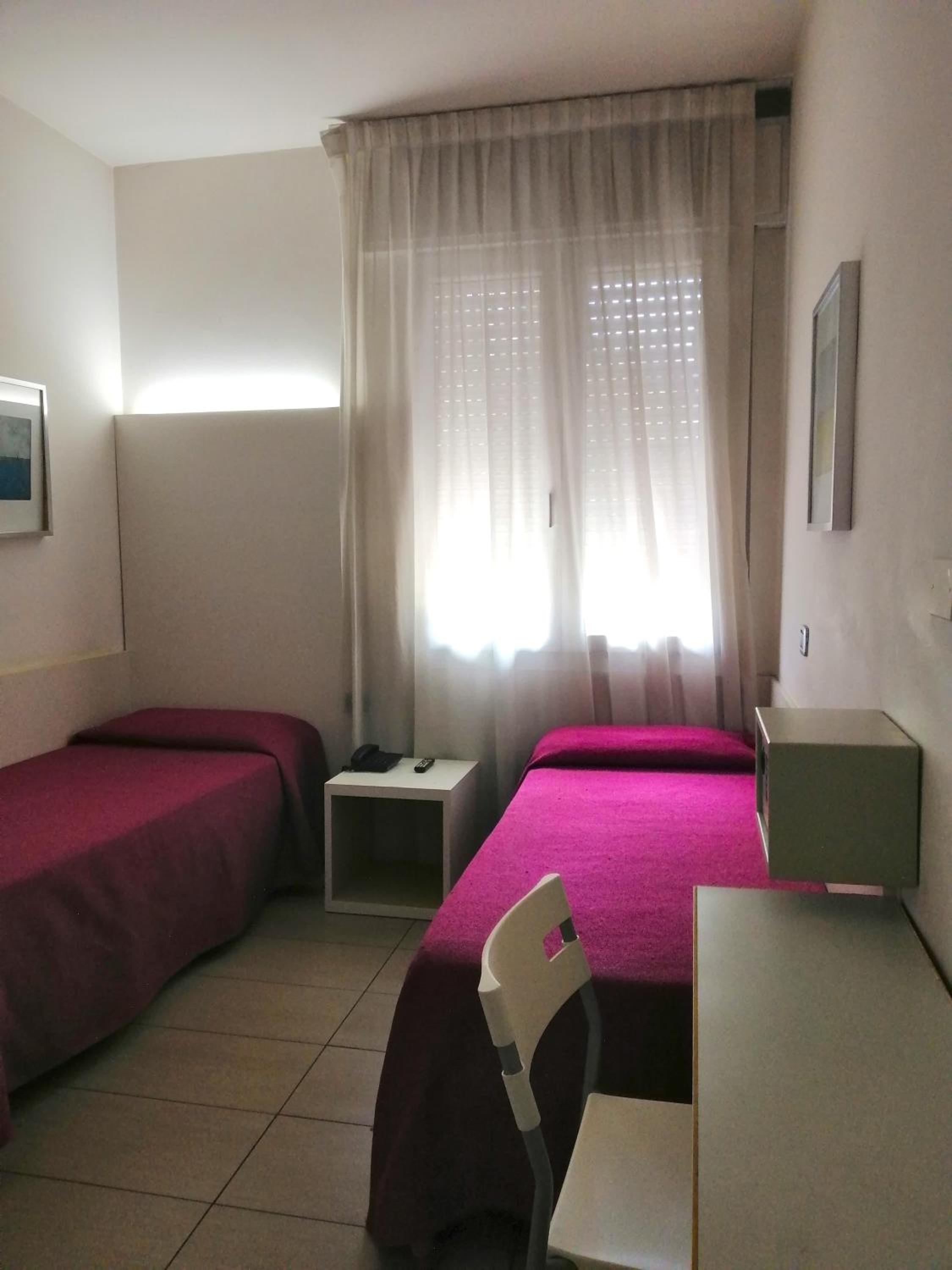 Economy Double or Twin Room photo 2