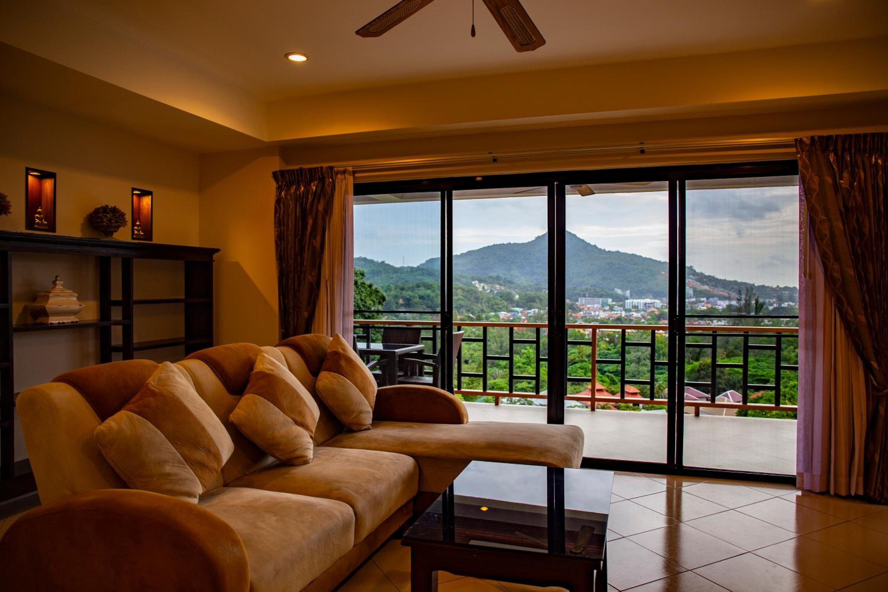 Apartment with Sea View photo 3