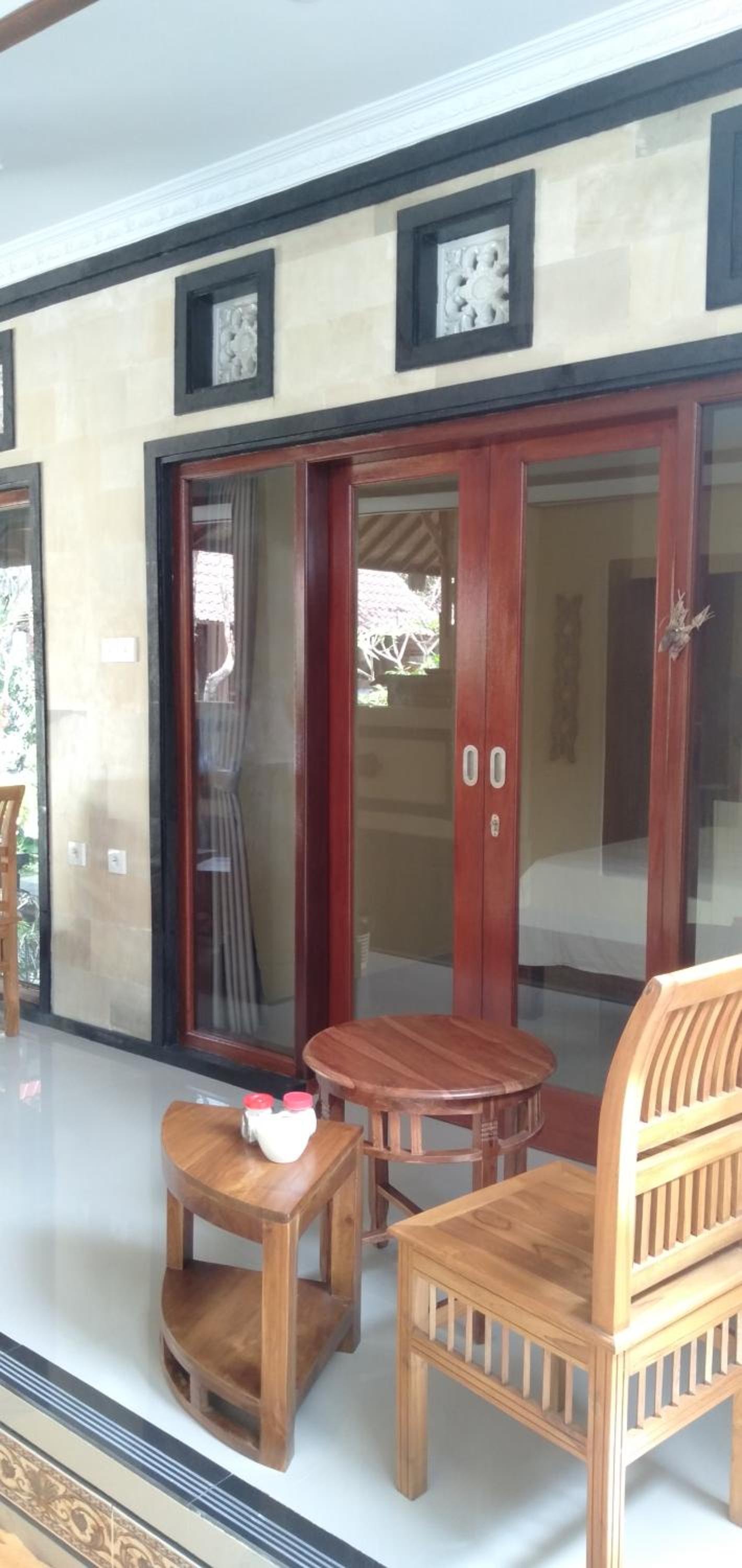 Double Room with Private Bathroom - Photo 9