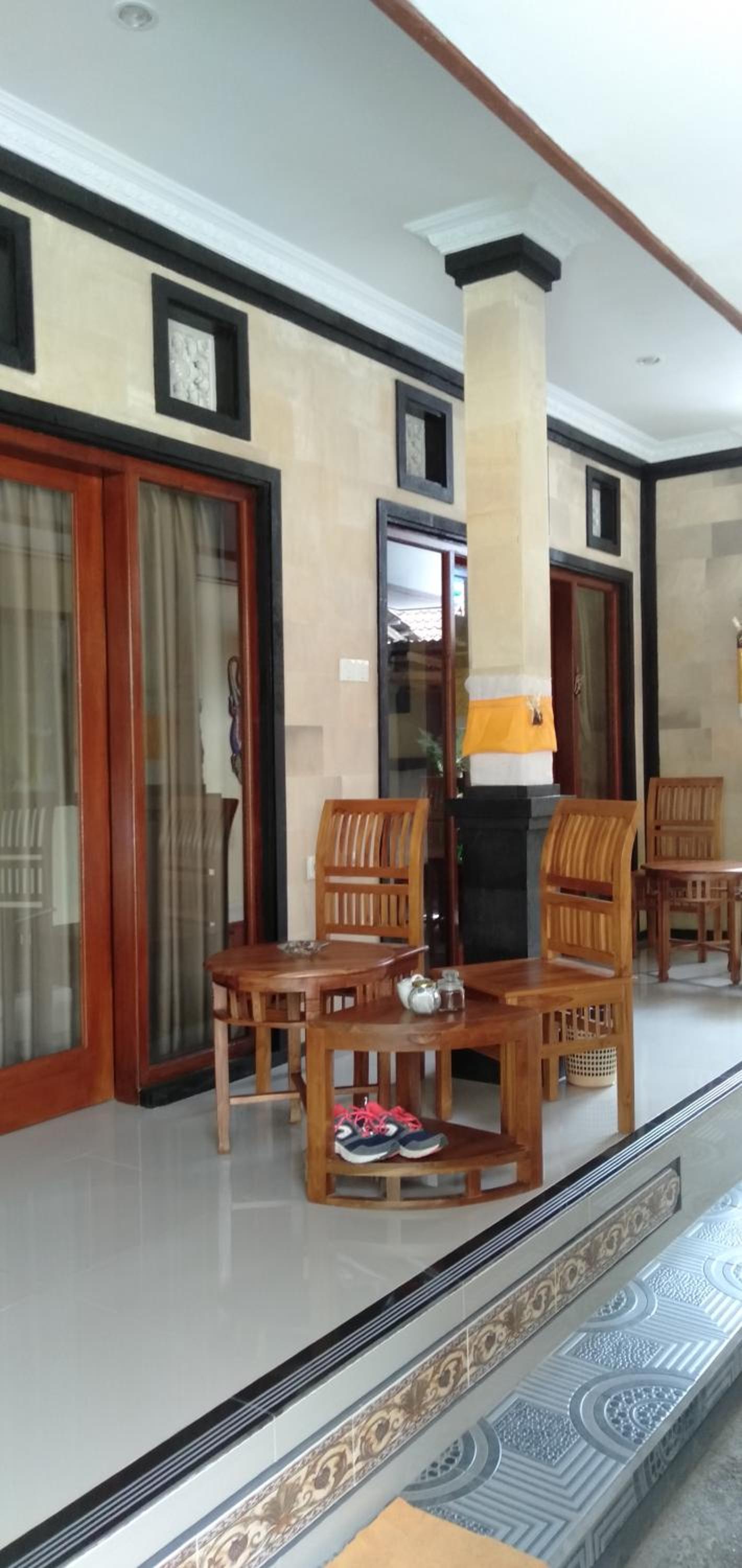 Double Room with Private Bathroom - Photo 6