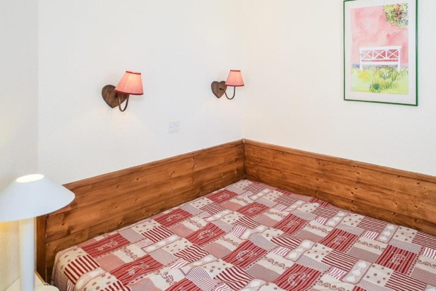 Comfort One-Bedroom Apartment (7 People) photo 2