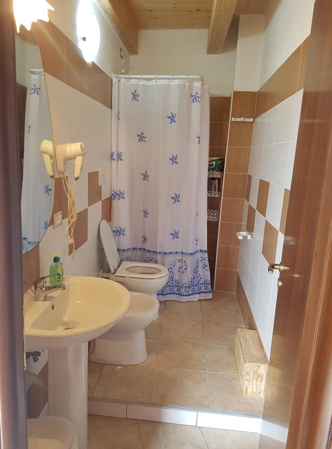 Superior Triple Room with Sea View photo 2