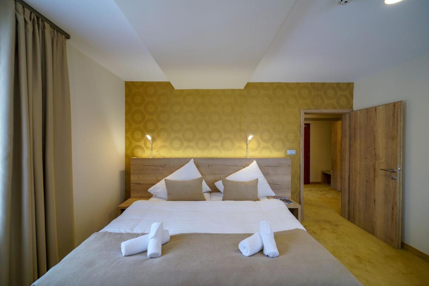 Exclusive Grand Suite photo 2