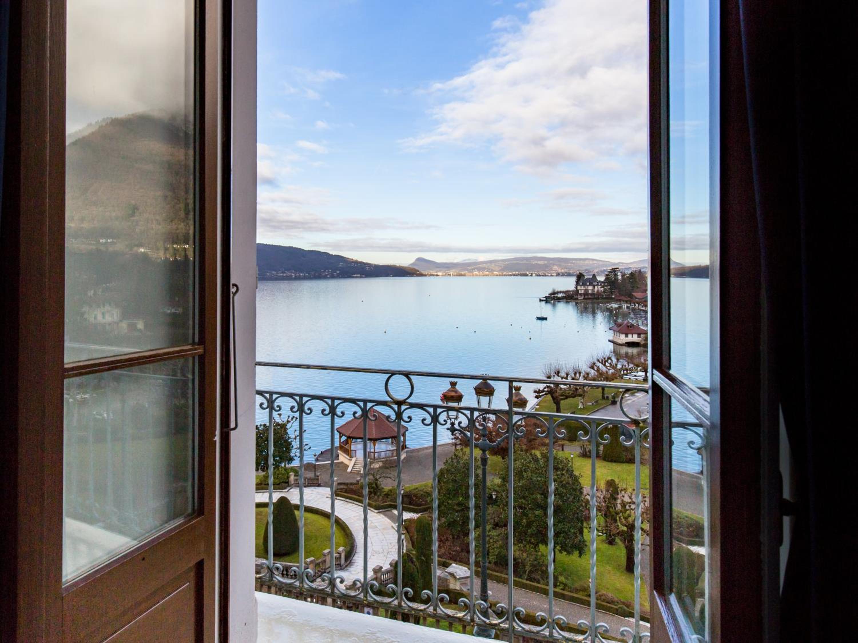 Double Room Lake View - Spa Access Included - Photo 2