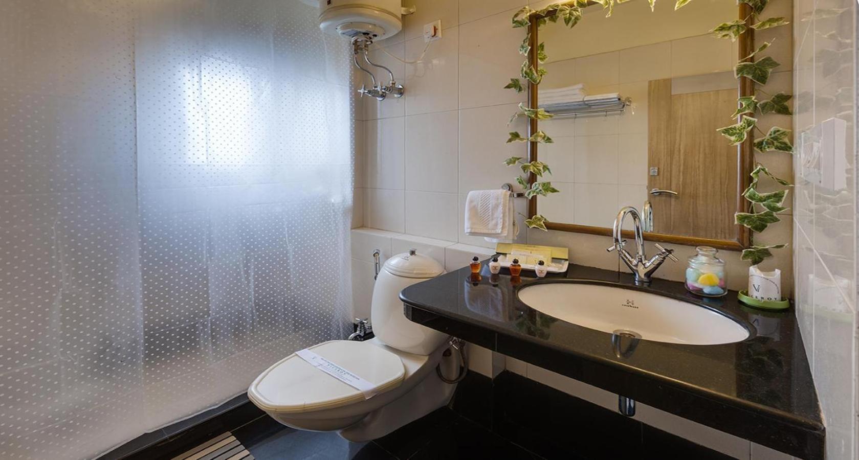Executive Double or Twin Room - Photo 4
