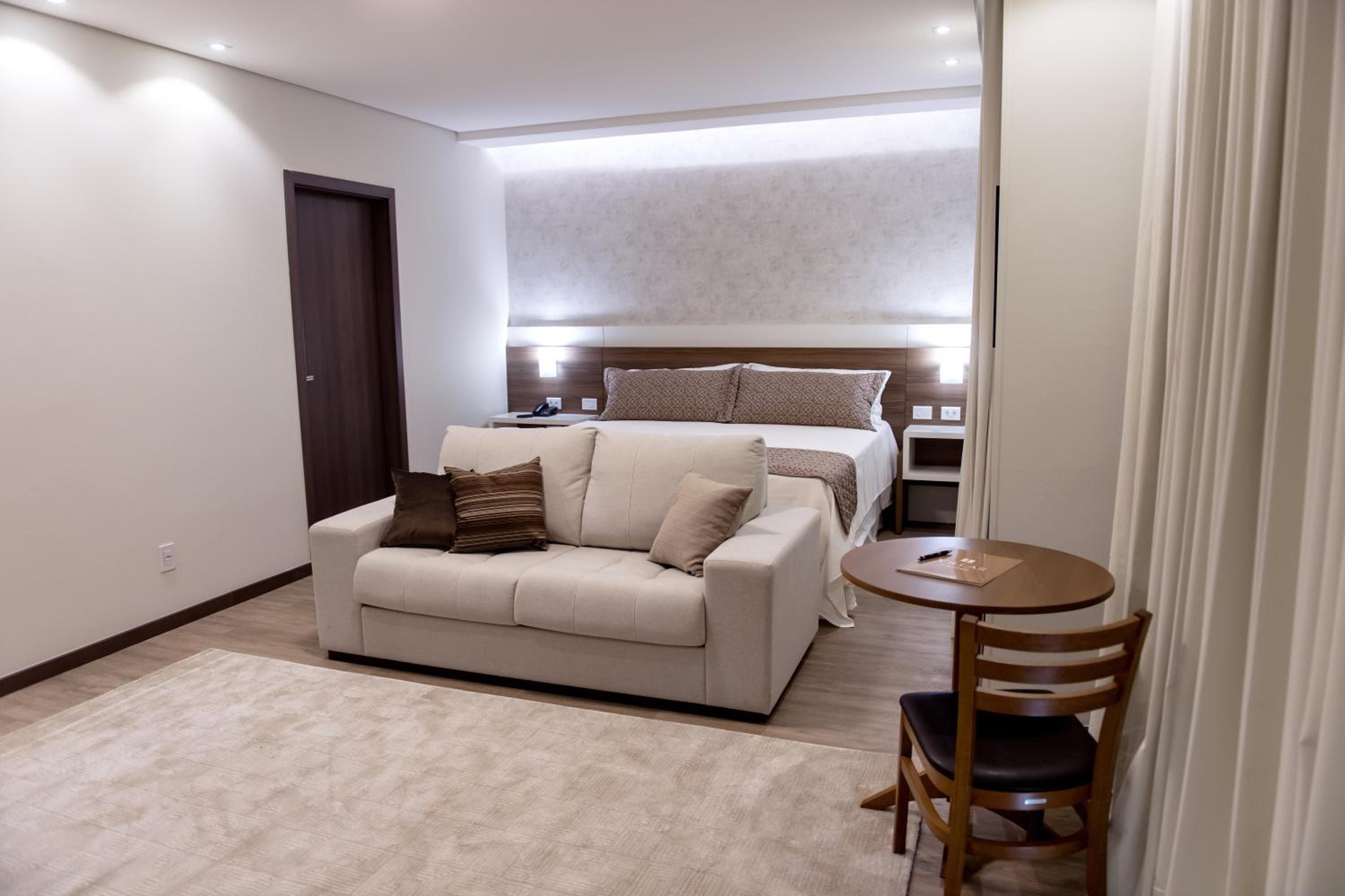 King Suite with Spa Bath
