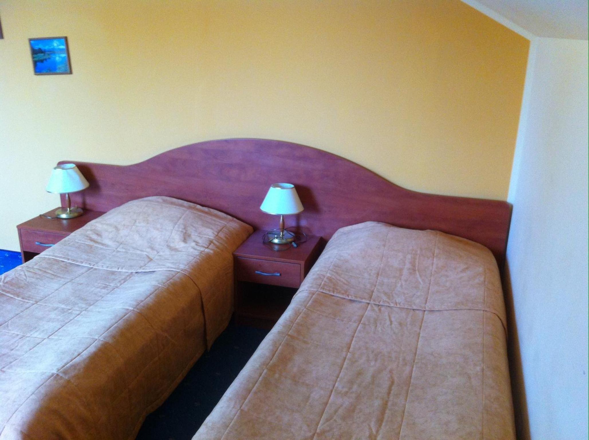 Double or Twin Room - Photo 2