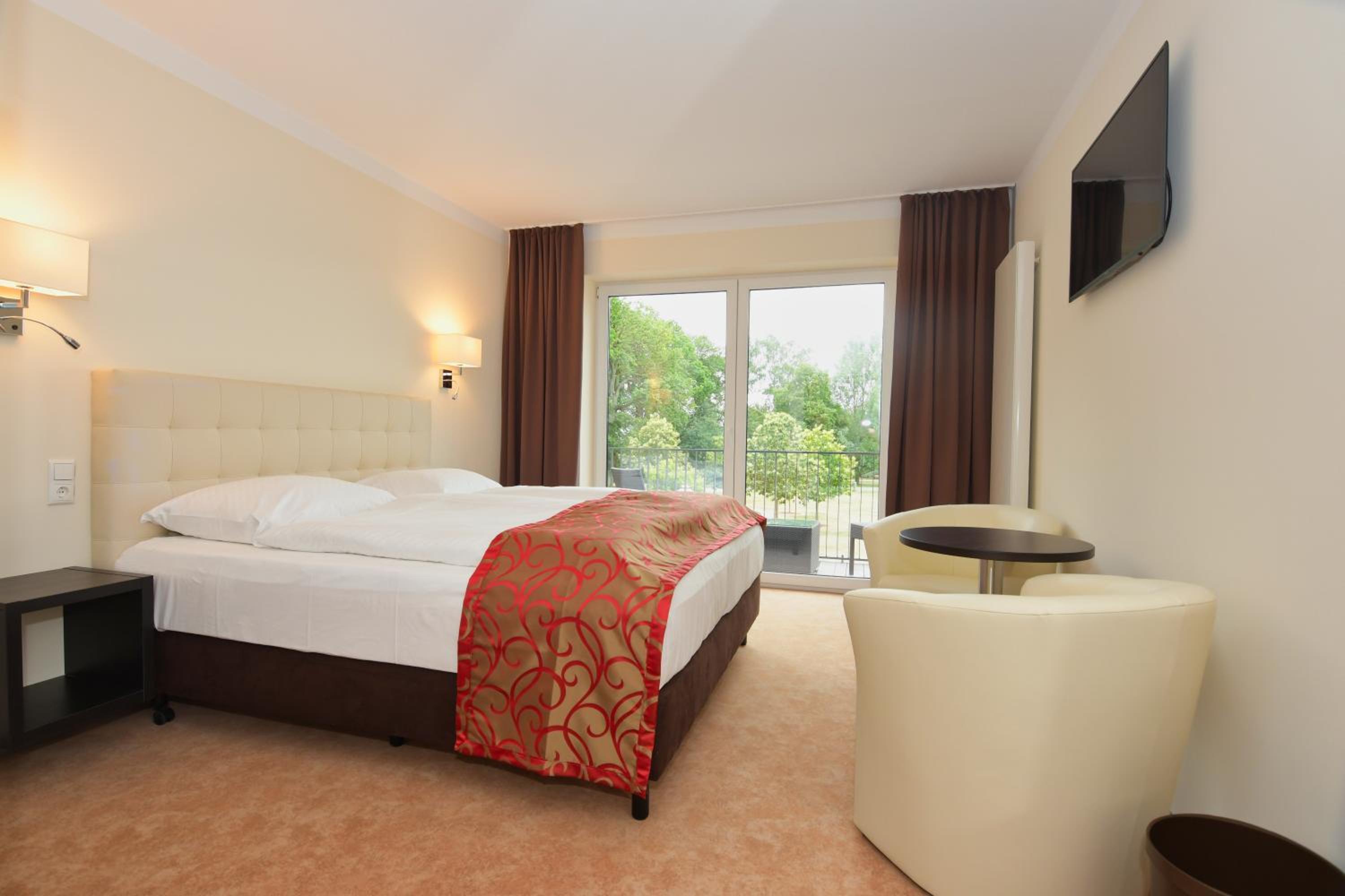 Deluxe Double Room photo 3