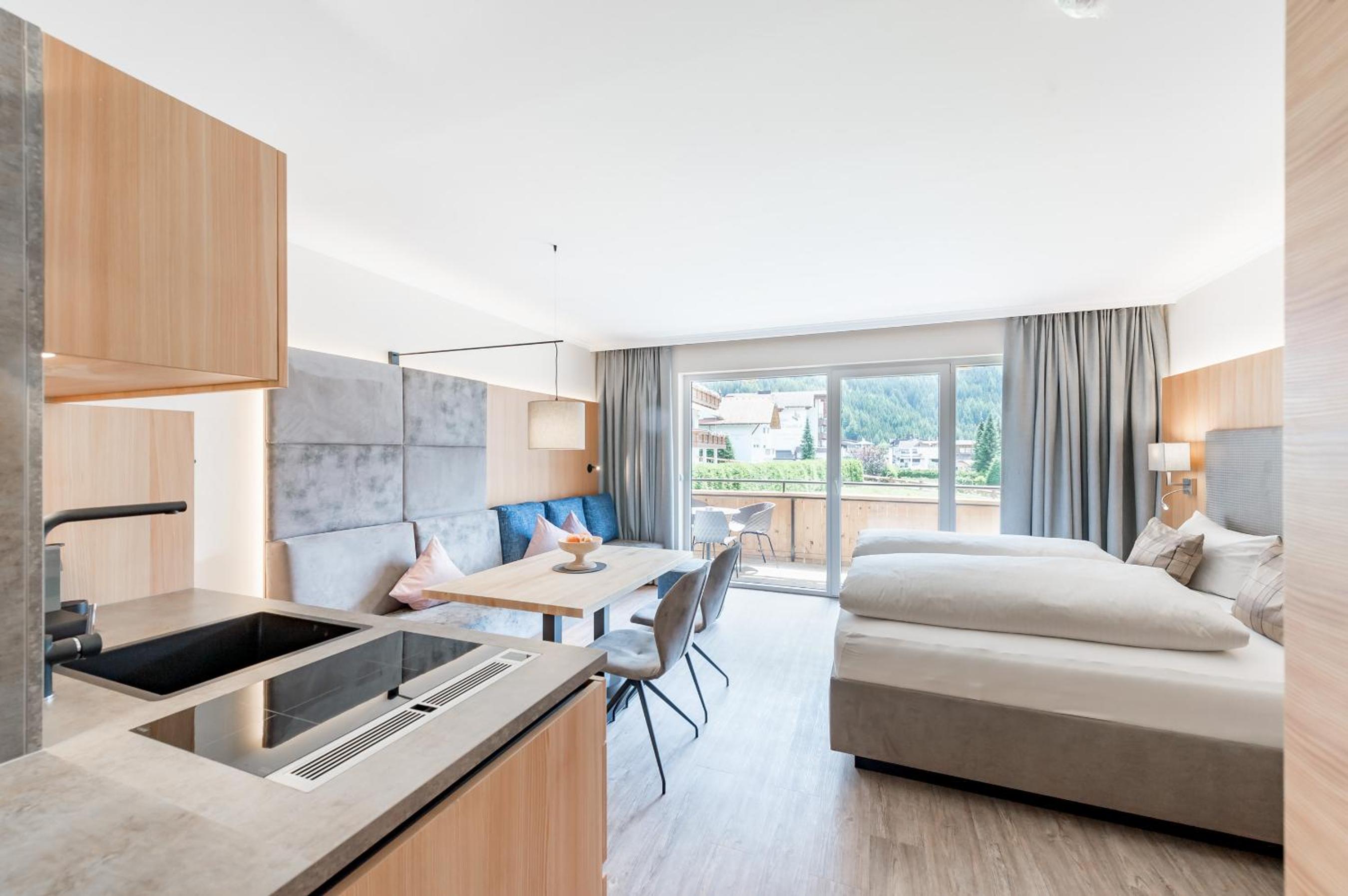 Studio Apartment