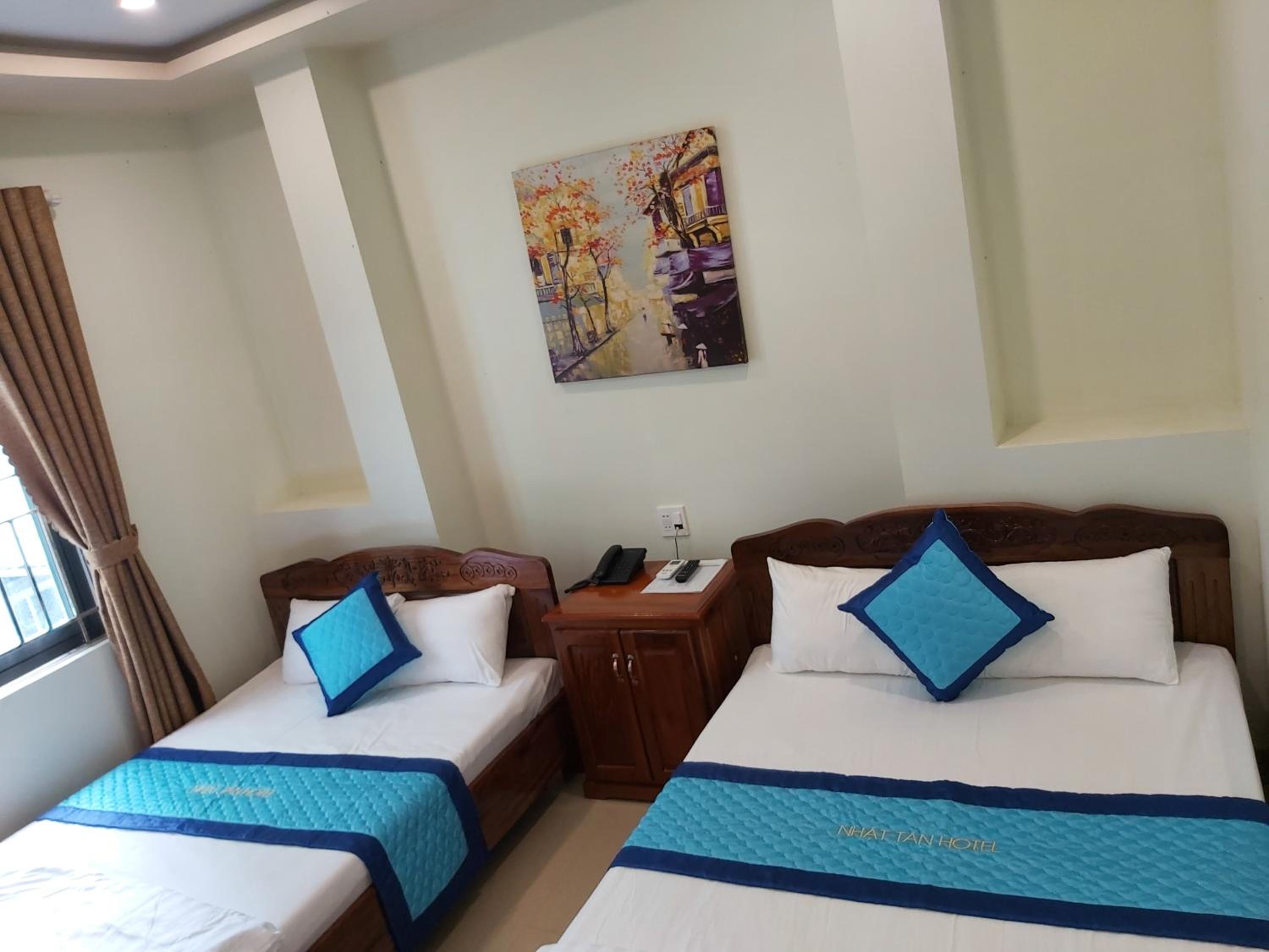 Deluxe Double or Twin Room photo 3