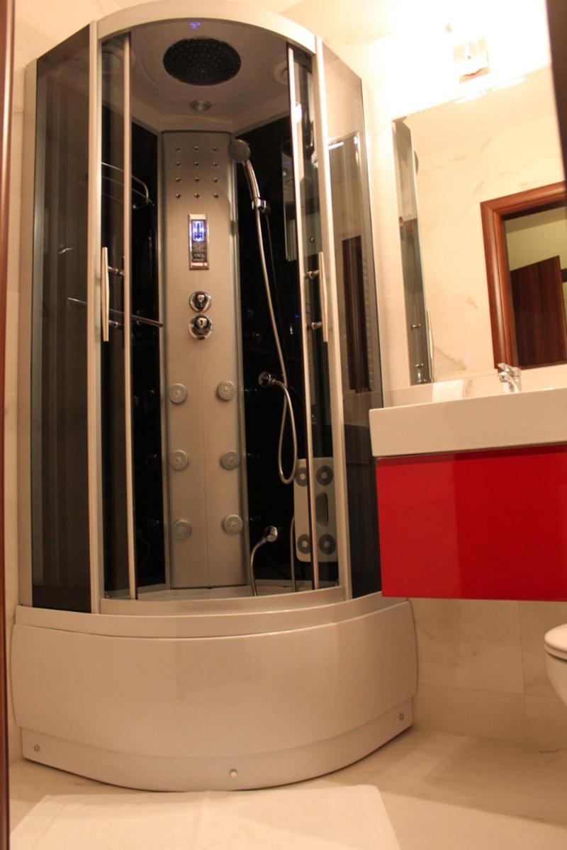 Triple Room with Kitchenette - Photo 7