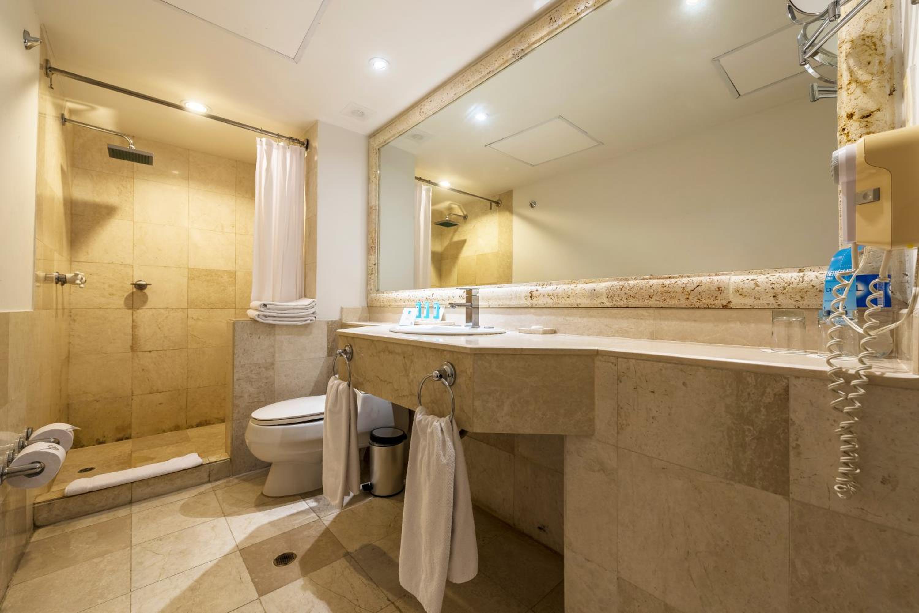 Standard Room - Photo 3