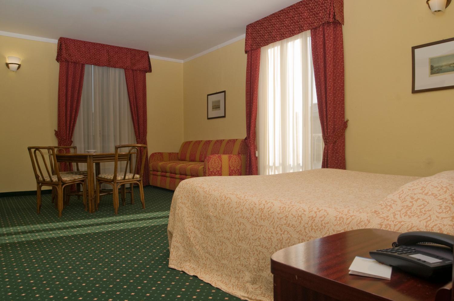 Double or Twin Room - Photo 1