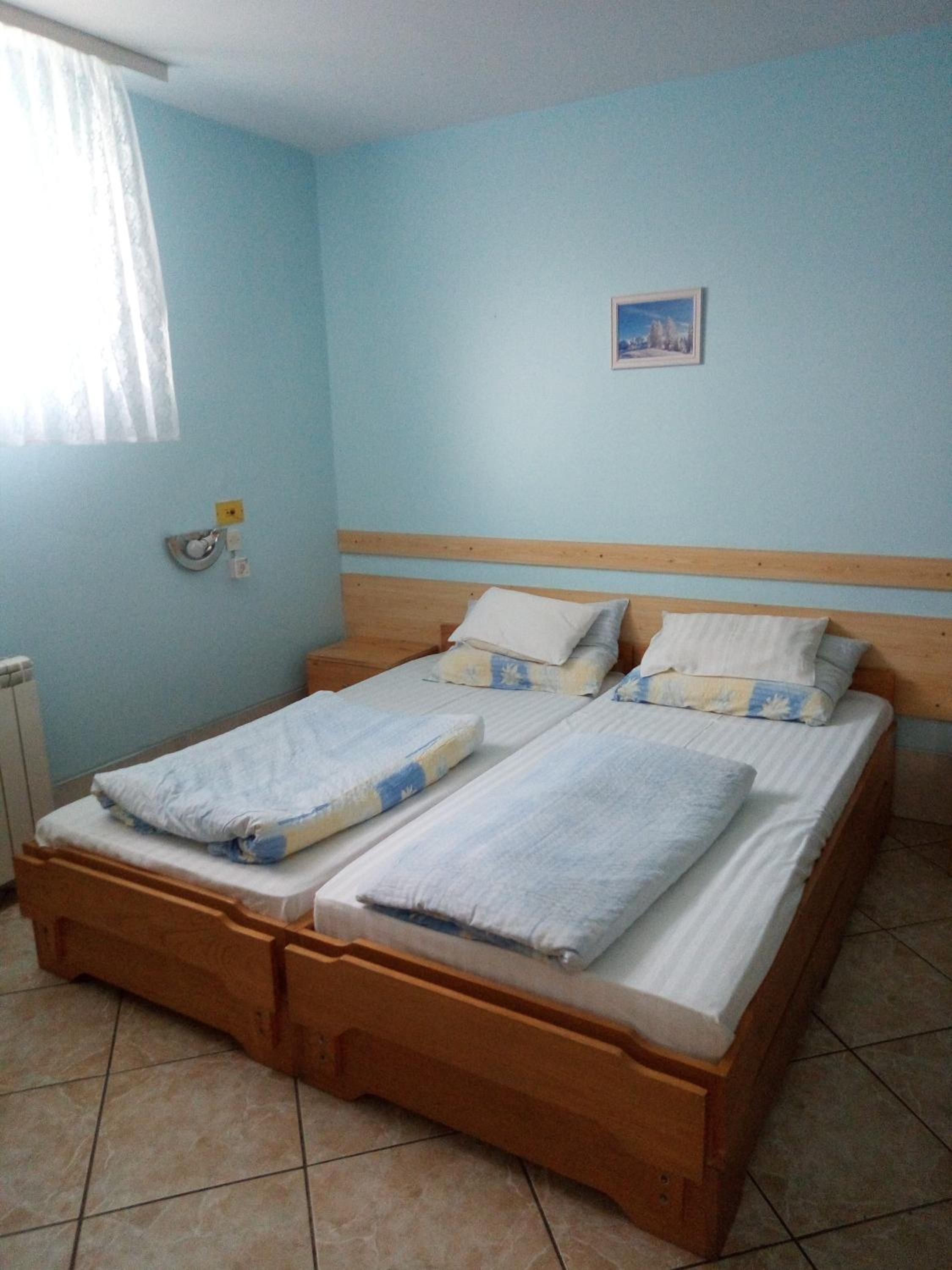 Triple Room with Bathroom photo 3