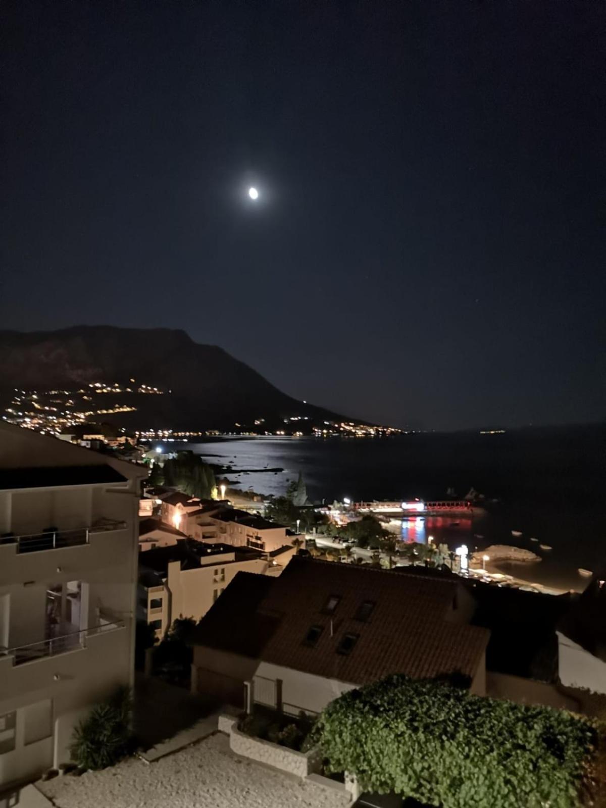 Studio Apartment with Sea View photo 3