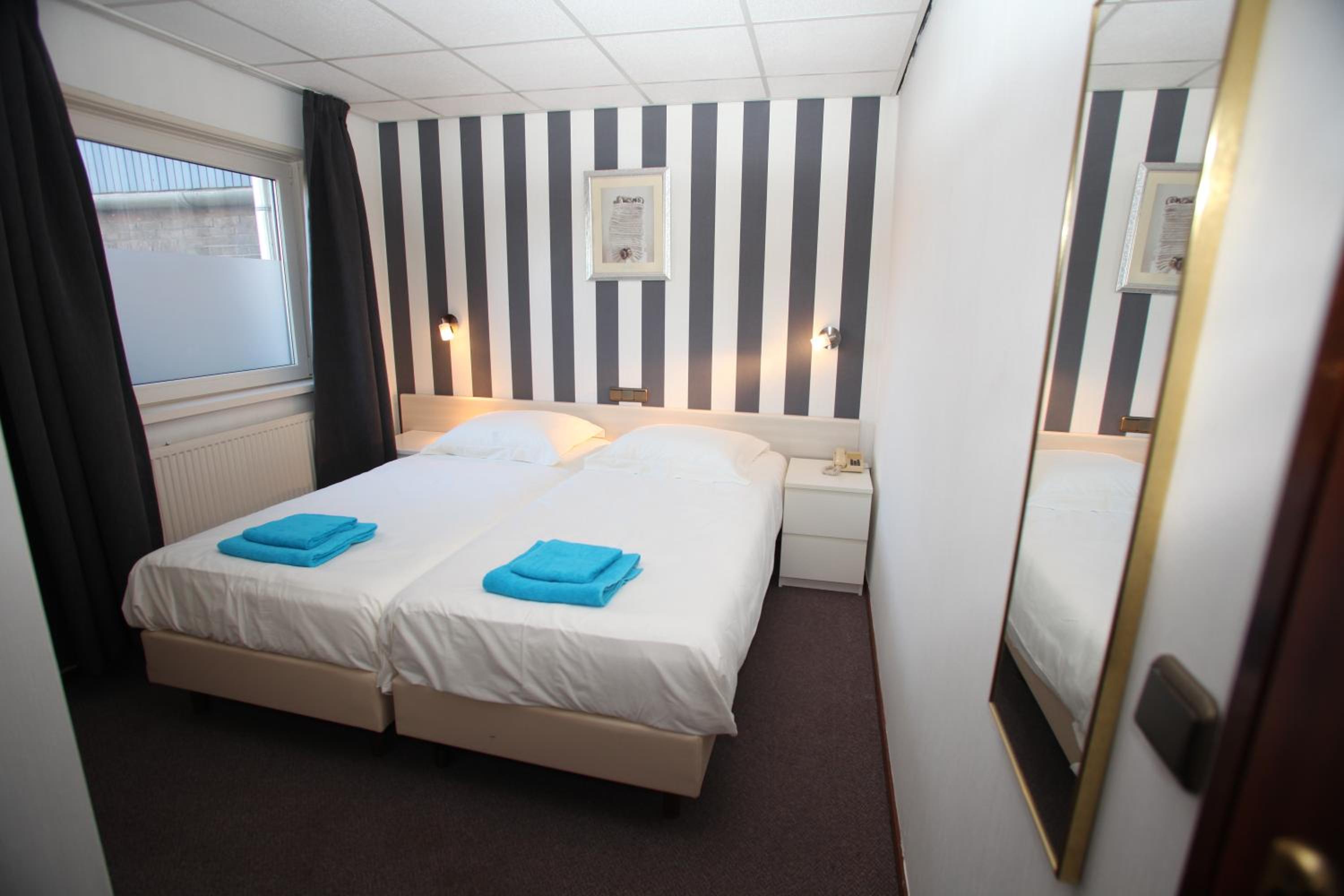 Twin Room photo 2