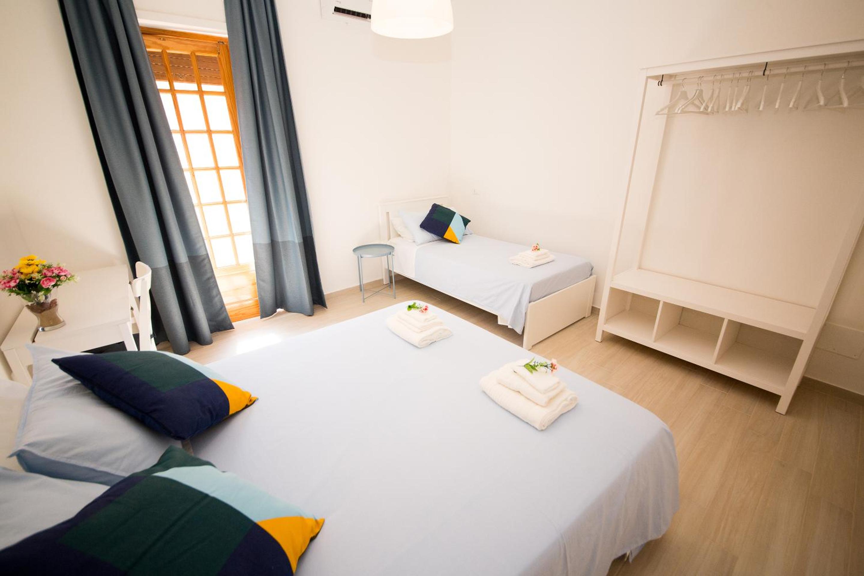 Comfort Triple Room