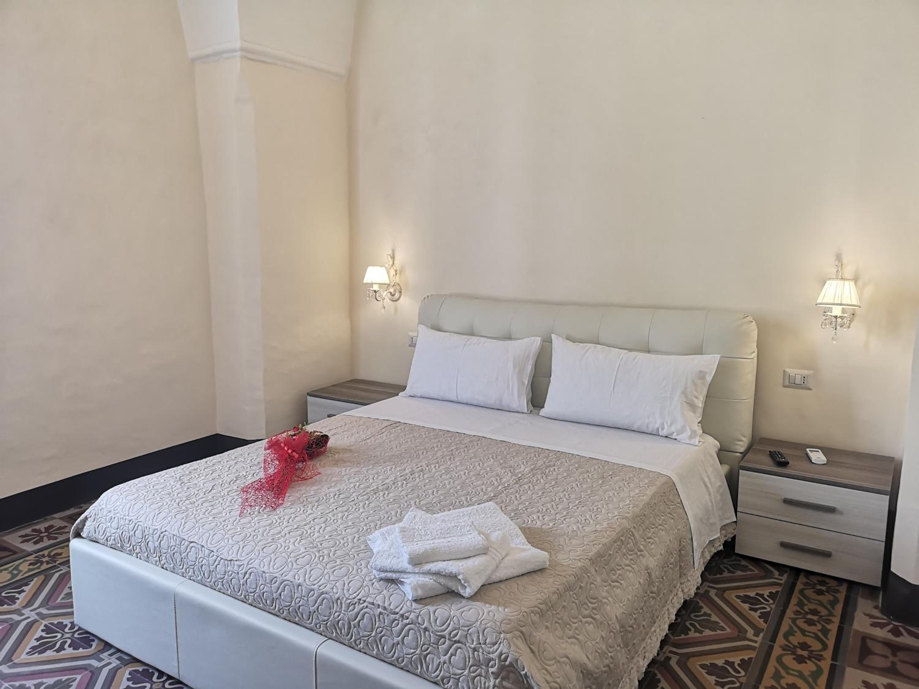 Deluxe Quadruple Room - Photo 7