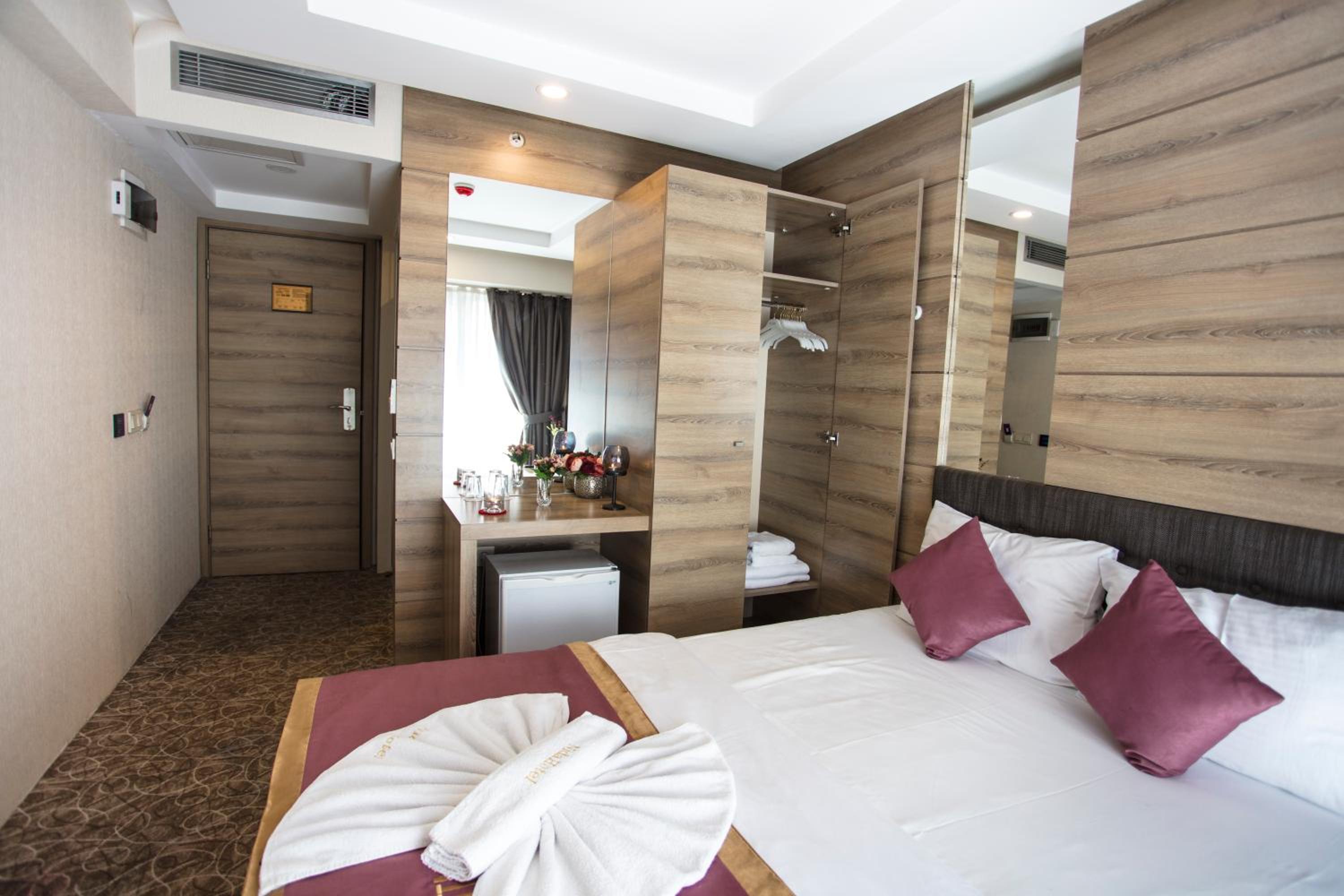 Standard Twin Room photo 1