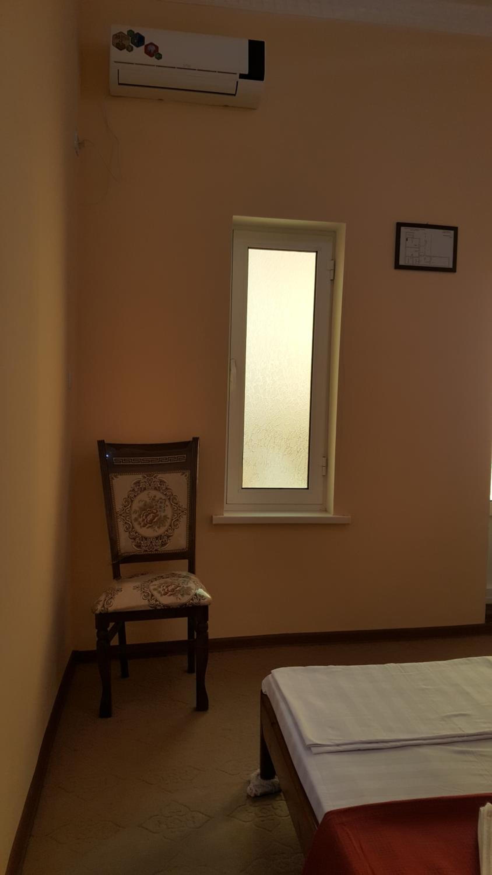 Twin Room with Shower photo 3