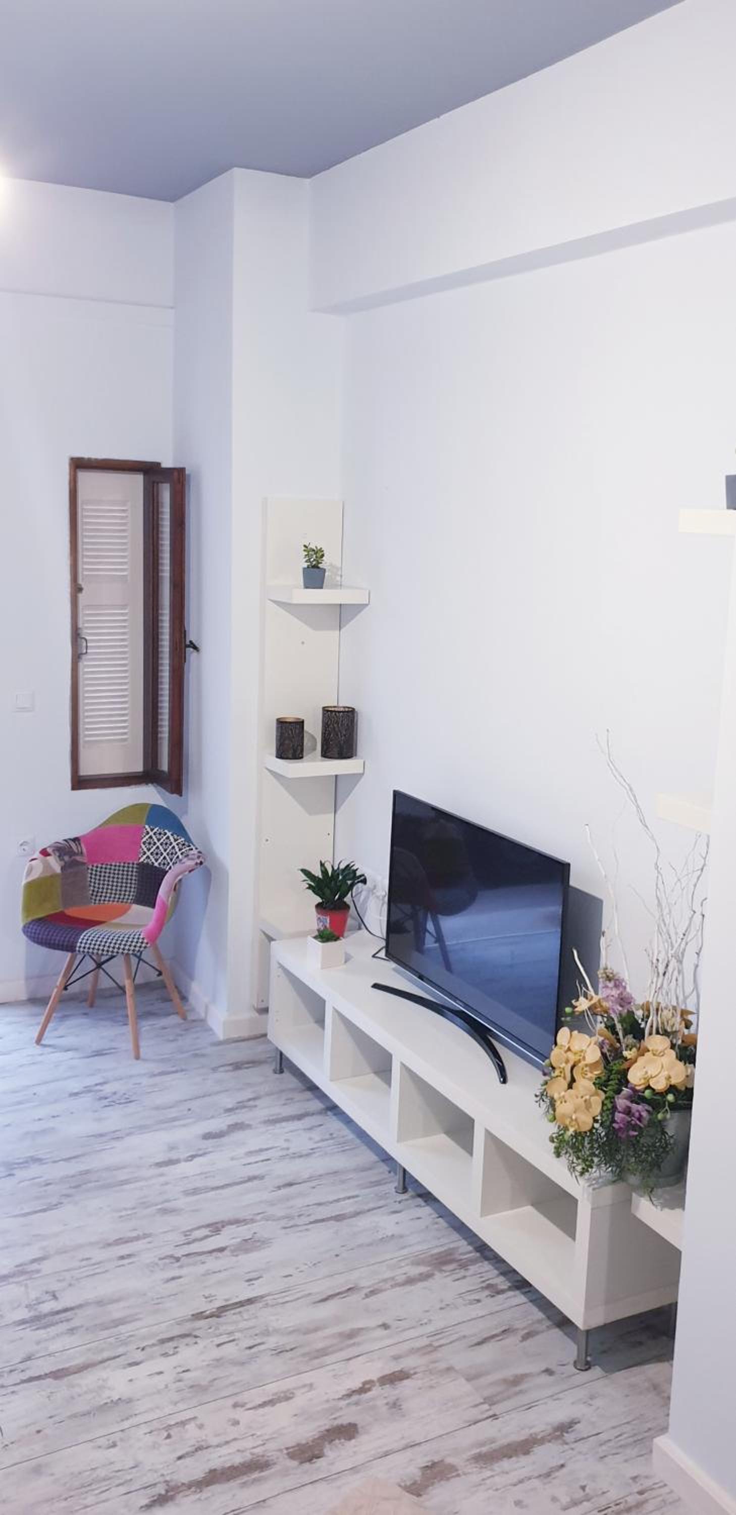 Apartment - Ground Floor - Photo 1