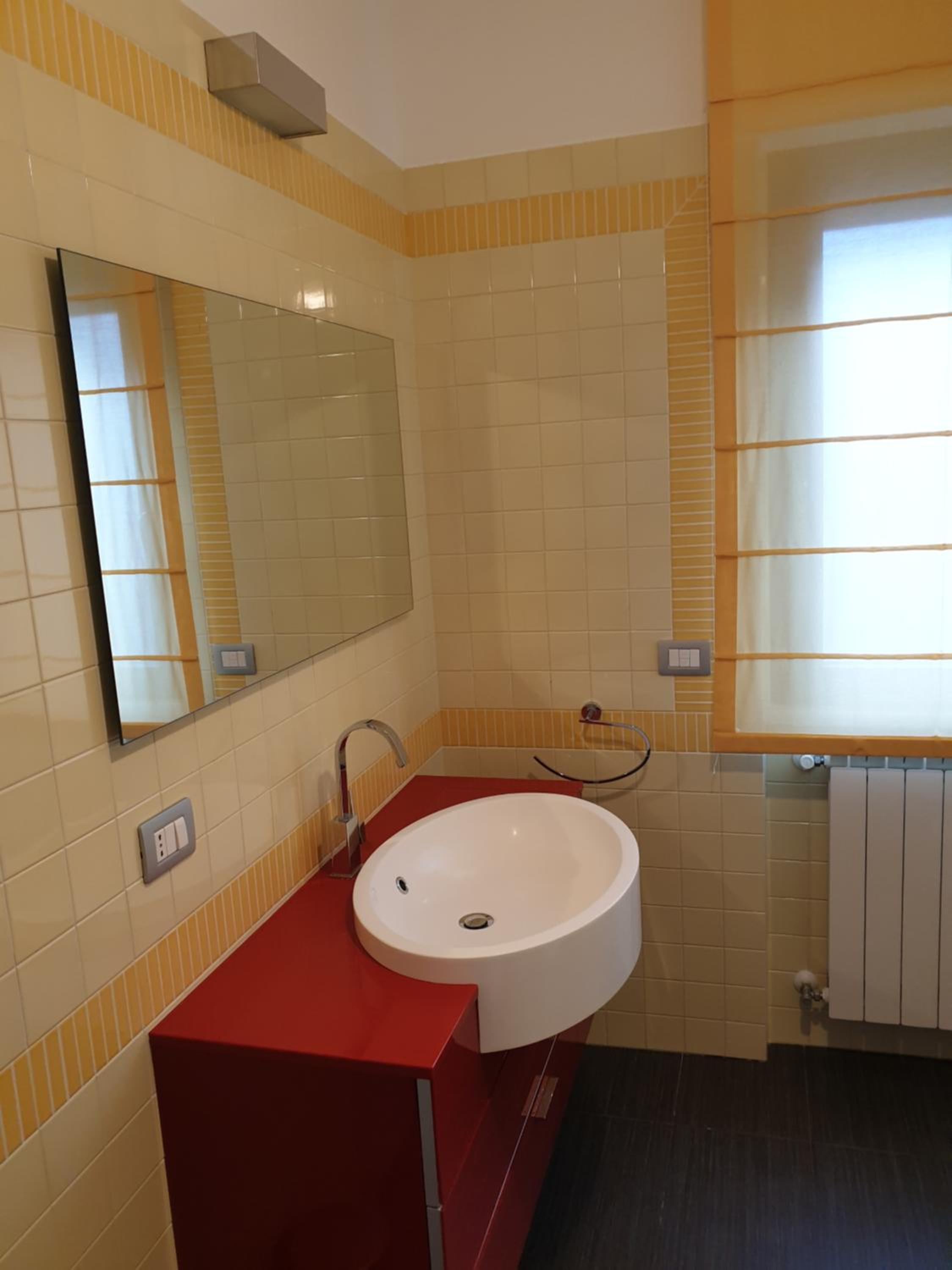 One-Bedroom Apartment - Photo 17
