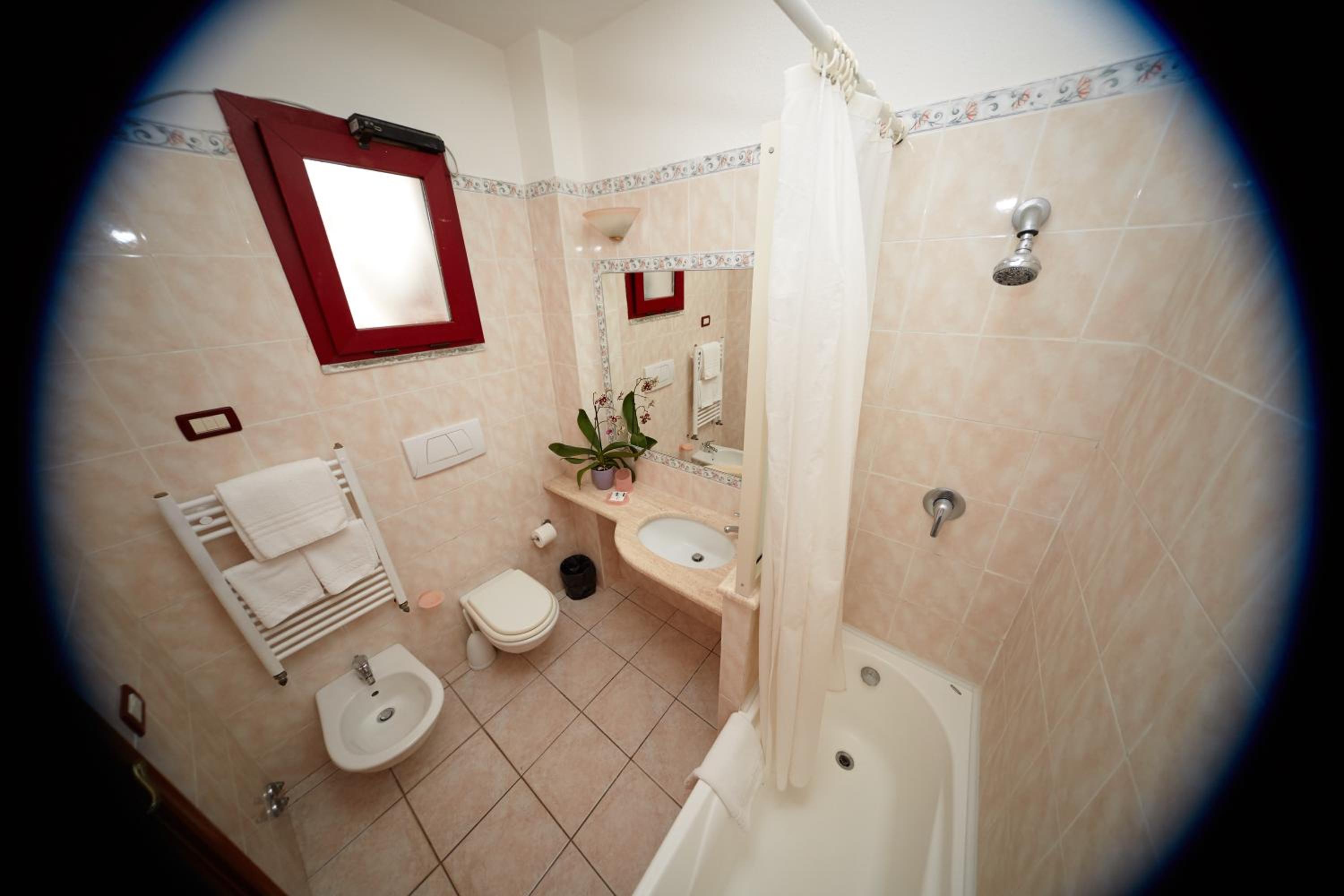 Triple Room - Photo 3