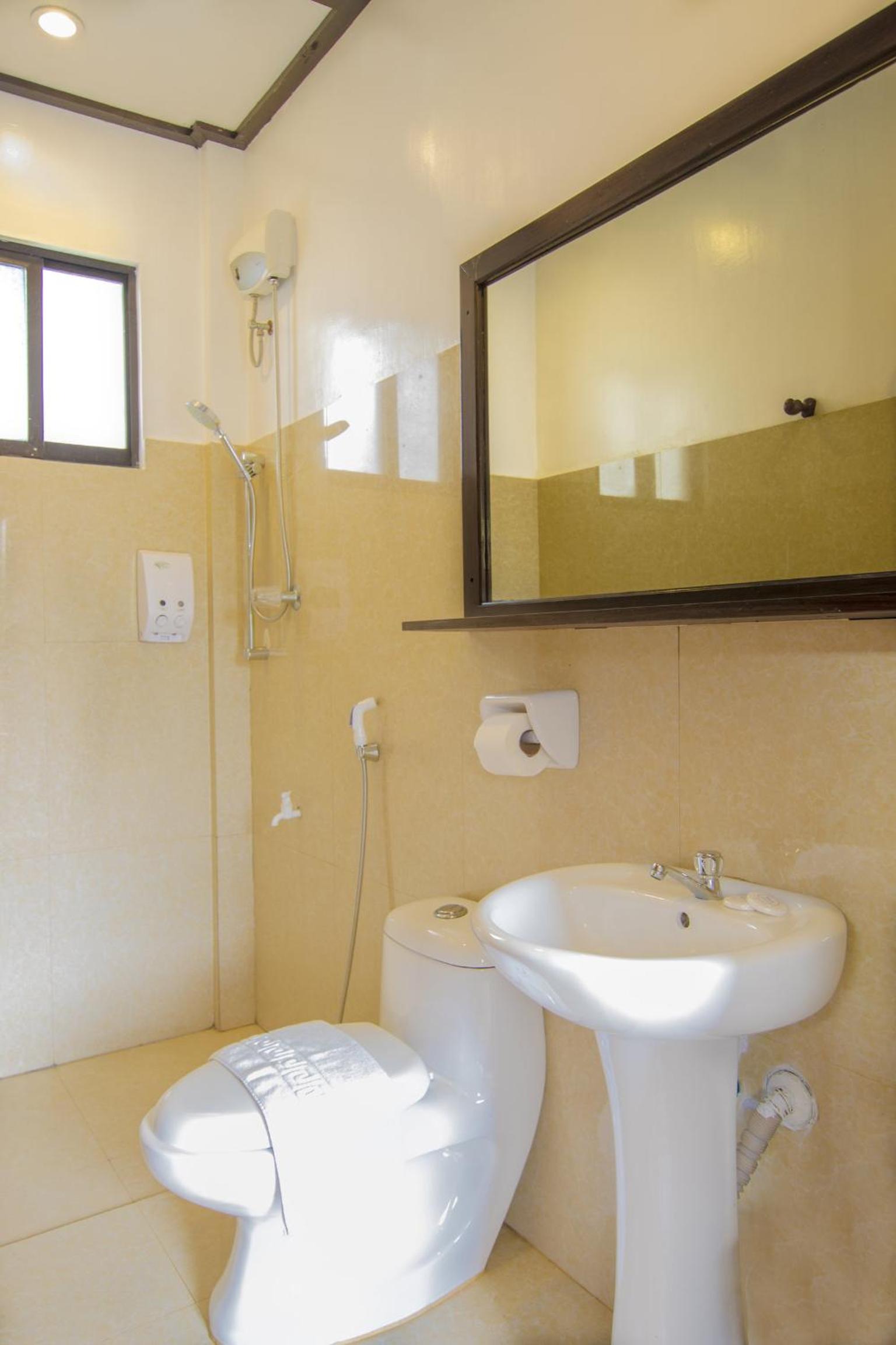 Superior Double or Twin Room - Photo 3