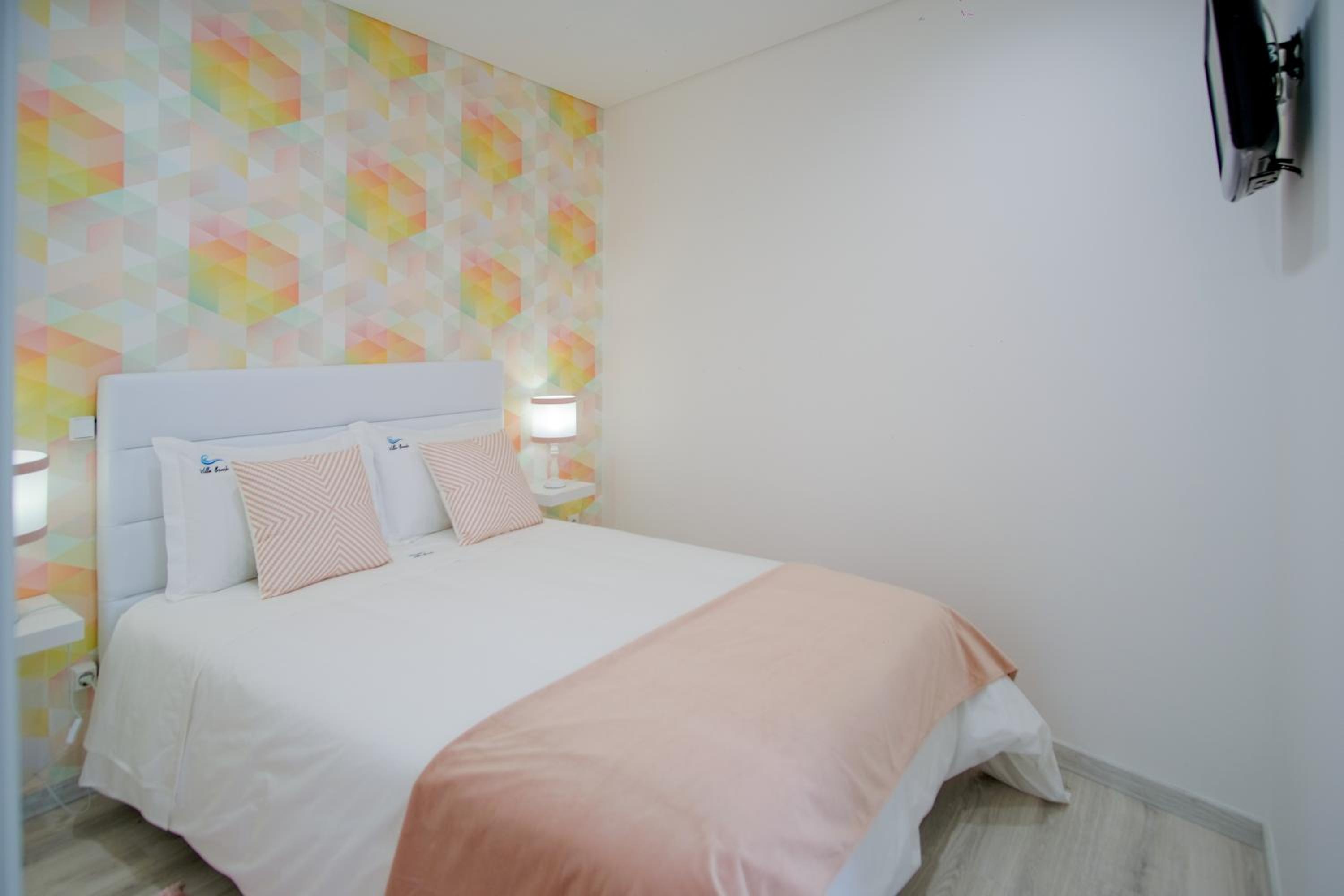 One-Bedroom Apartment - Photo 18