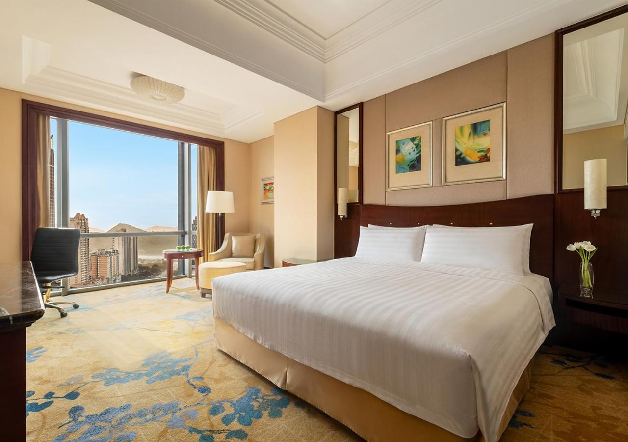 Horizon Deluxe King Room - Photo 1