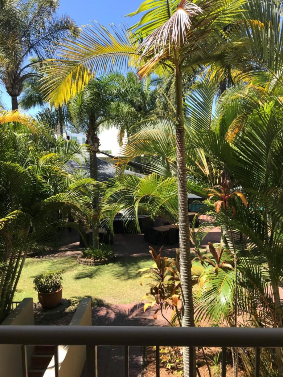 Two-Bedroom Apartment with Garden View - Non Smoking - Photo 6