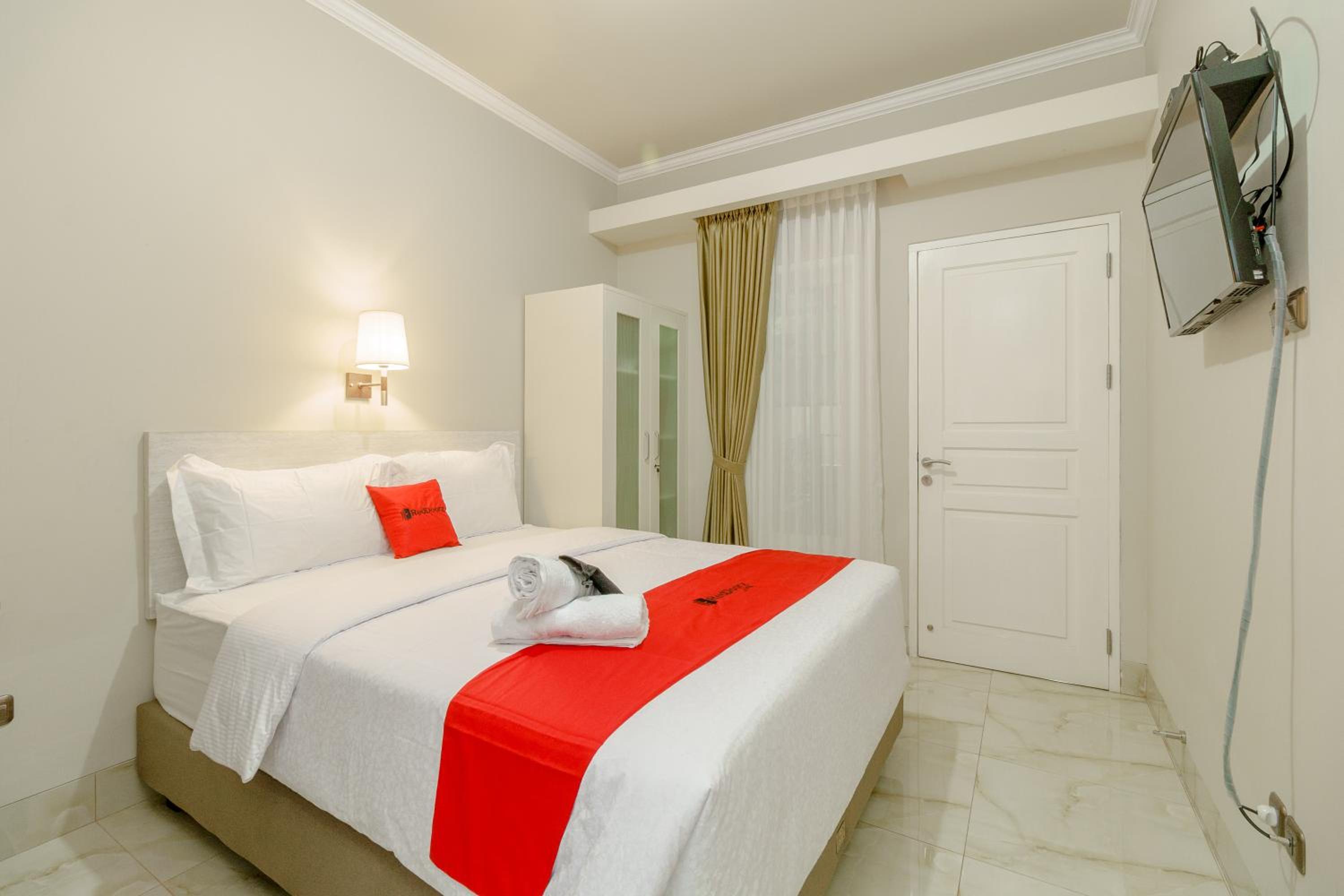 Double Room - Photo 2