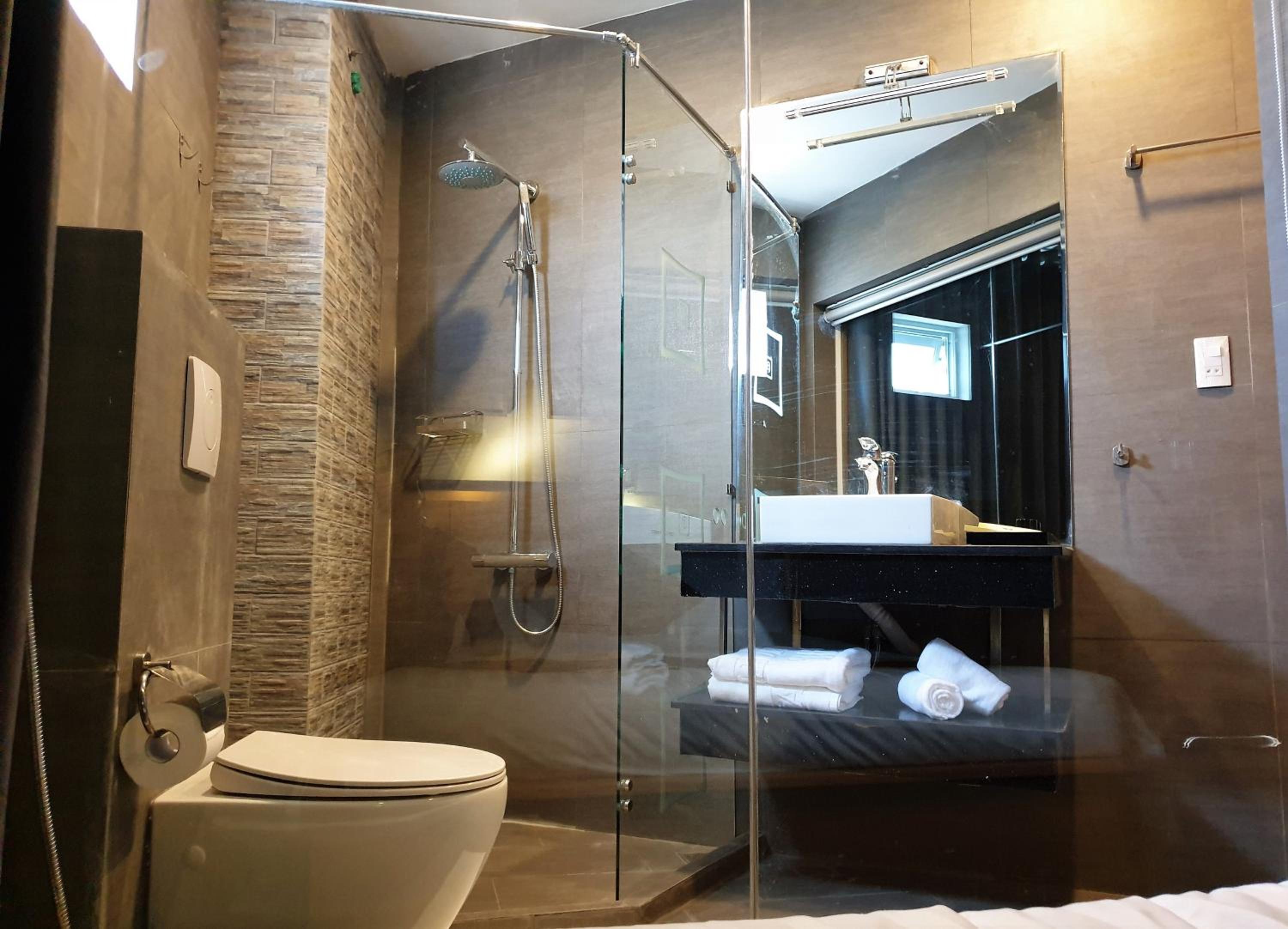 Deluxe Double Room photo 3