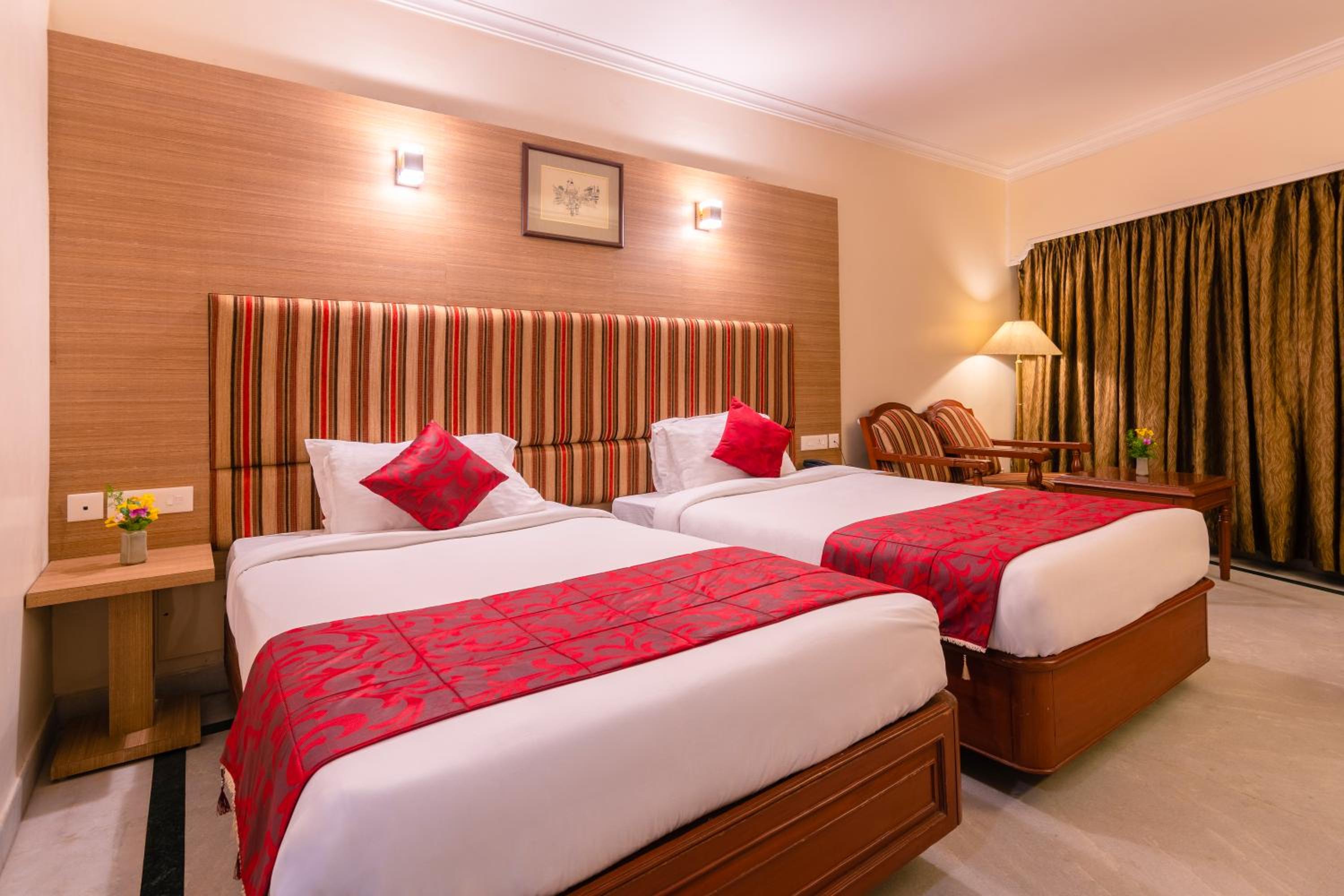 Premium Twin Room - Photo 14