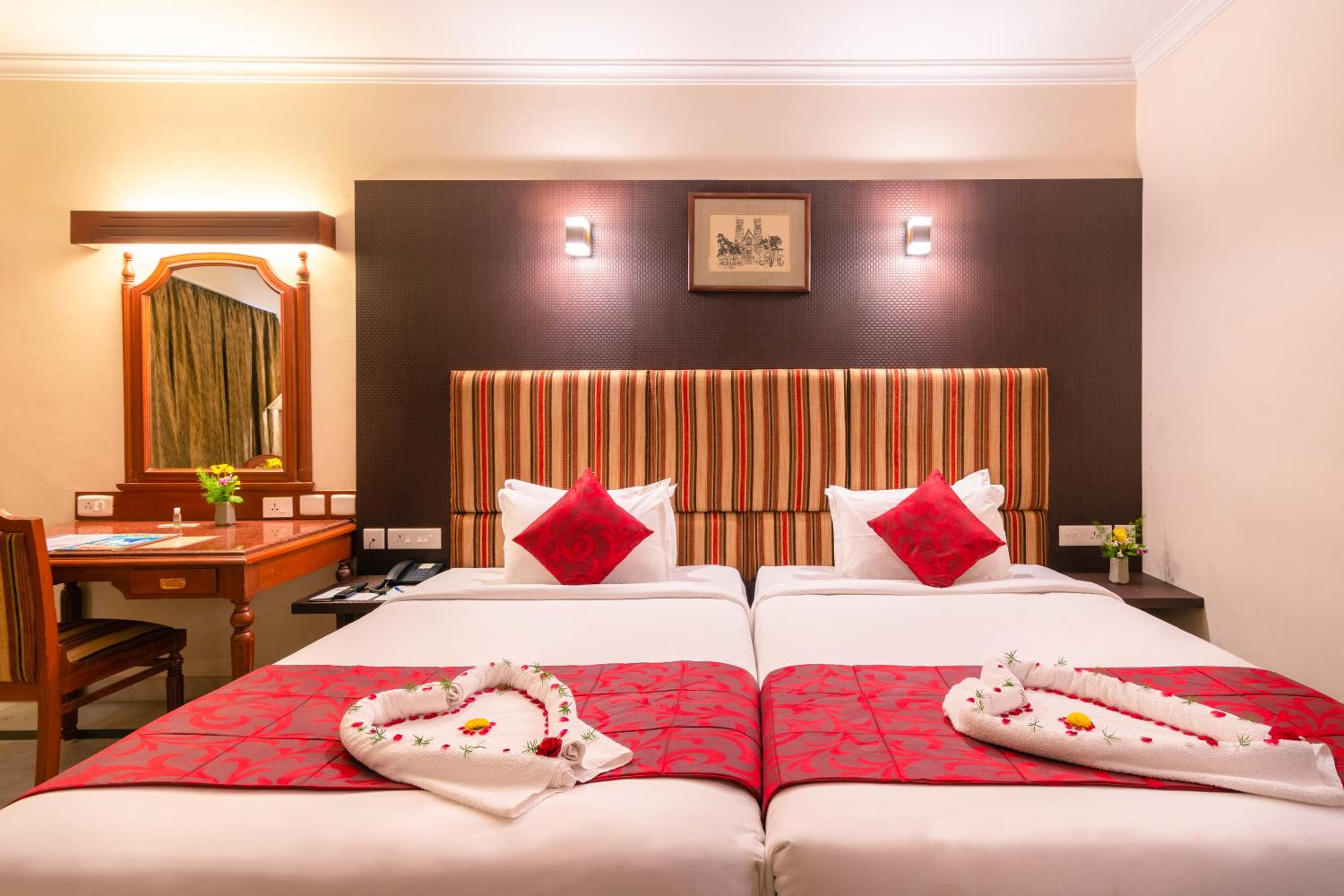 Premium Twin Room - Photo 11