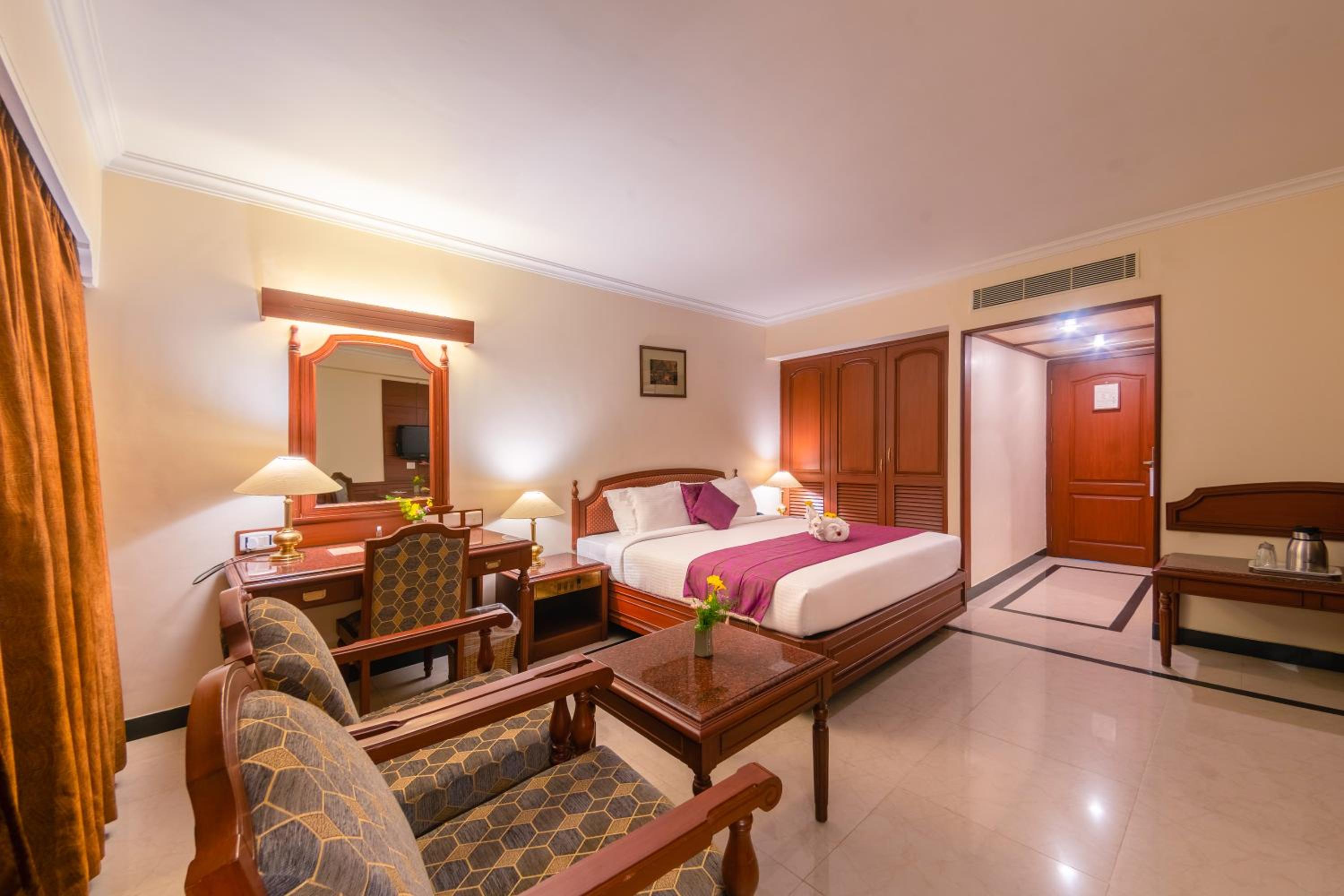 Executive Room photo 1
