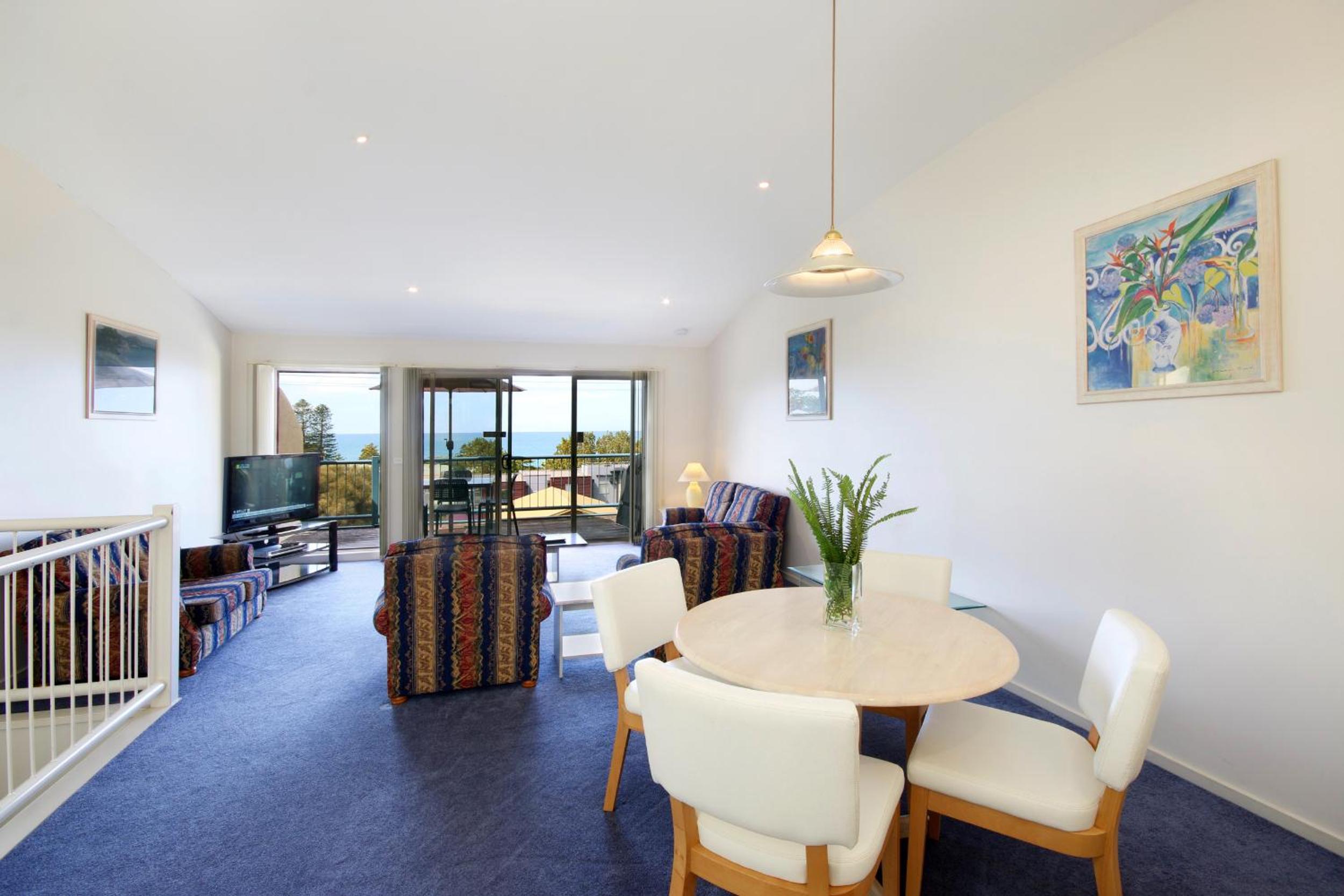 Two-Bedroom Apartment with Sea View photo 1