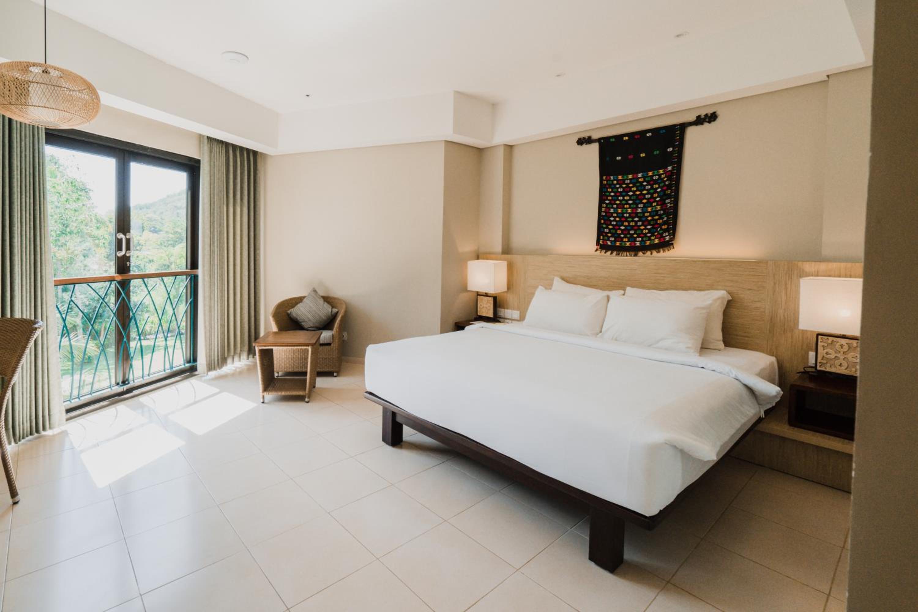 Deluxe Double or Twin Room - Photo 1