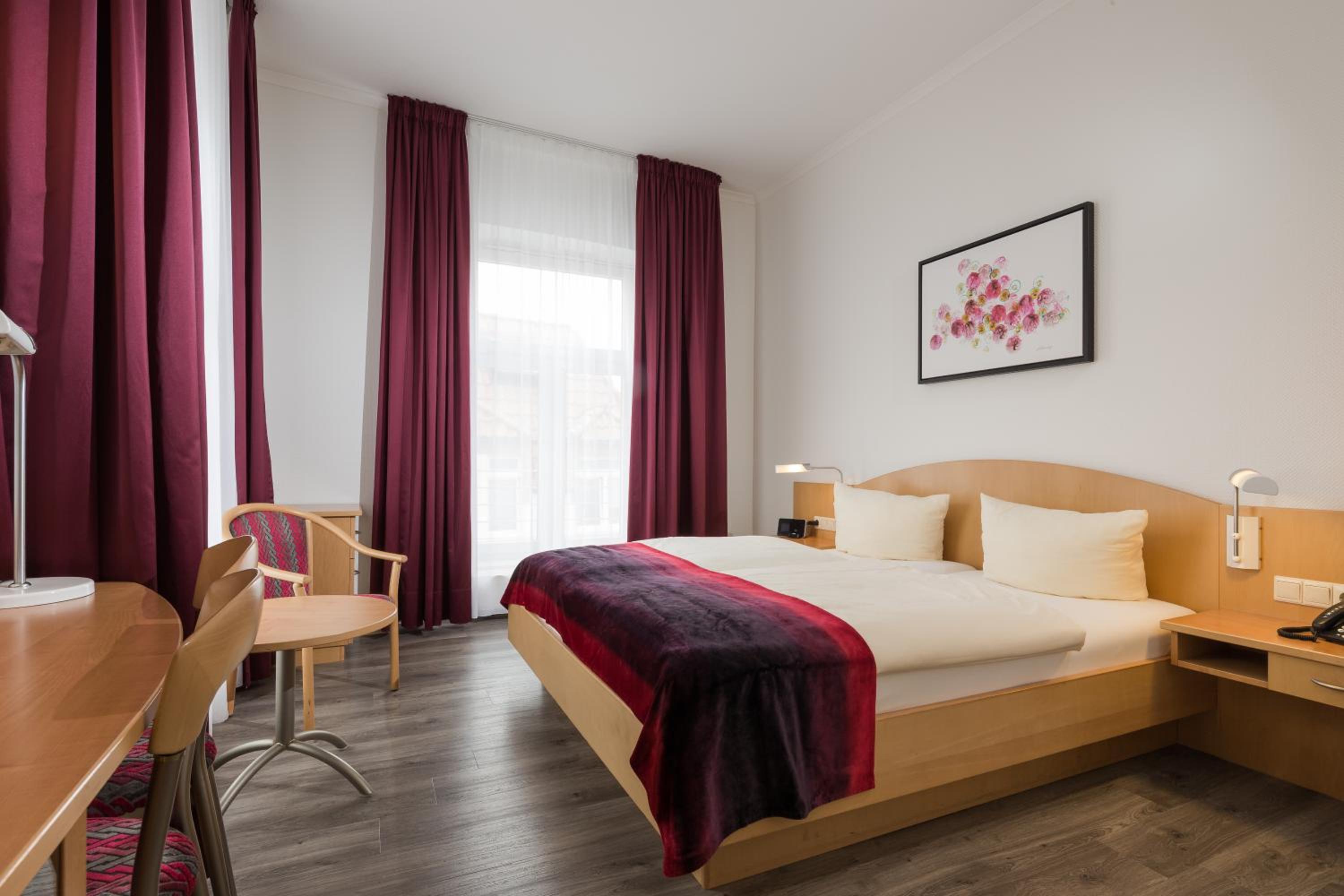 Deluxe Triple Room - Photo 3