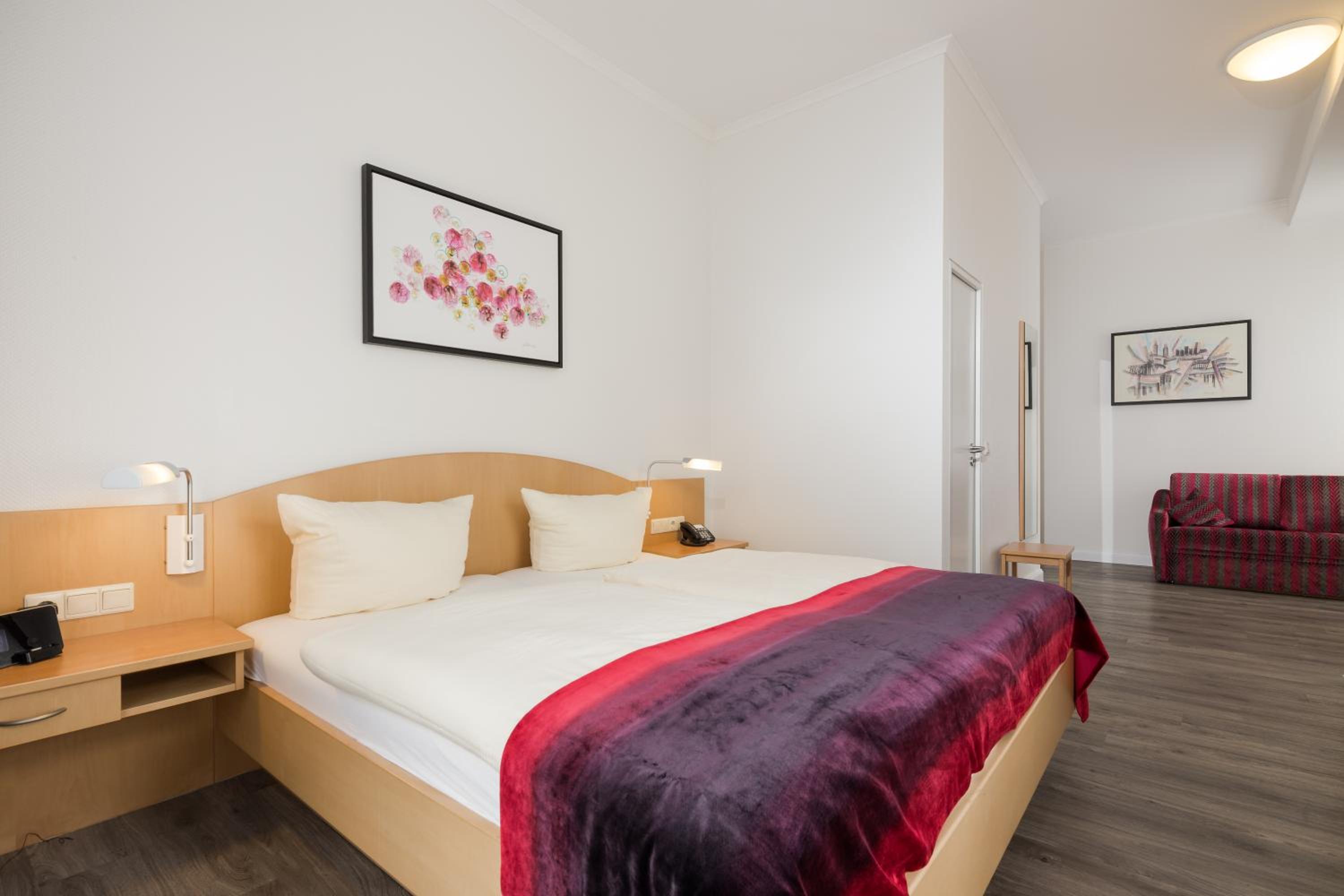 Deluxe Triple Room - Photo 4