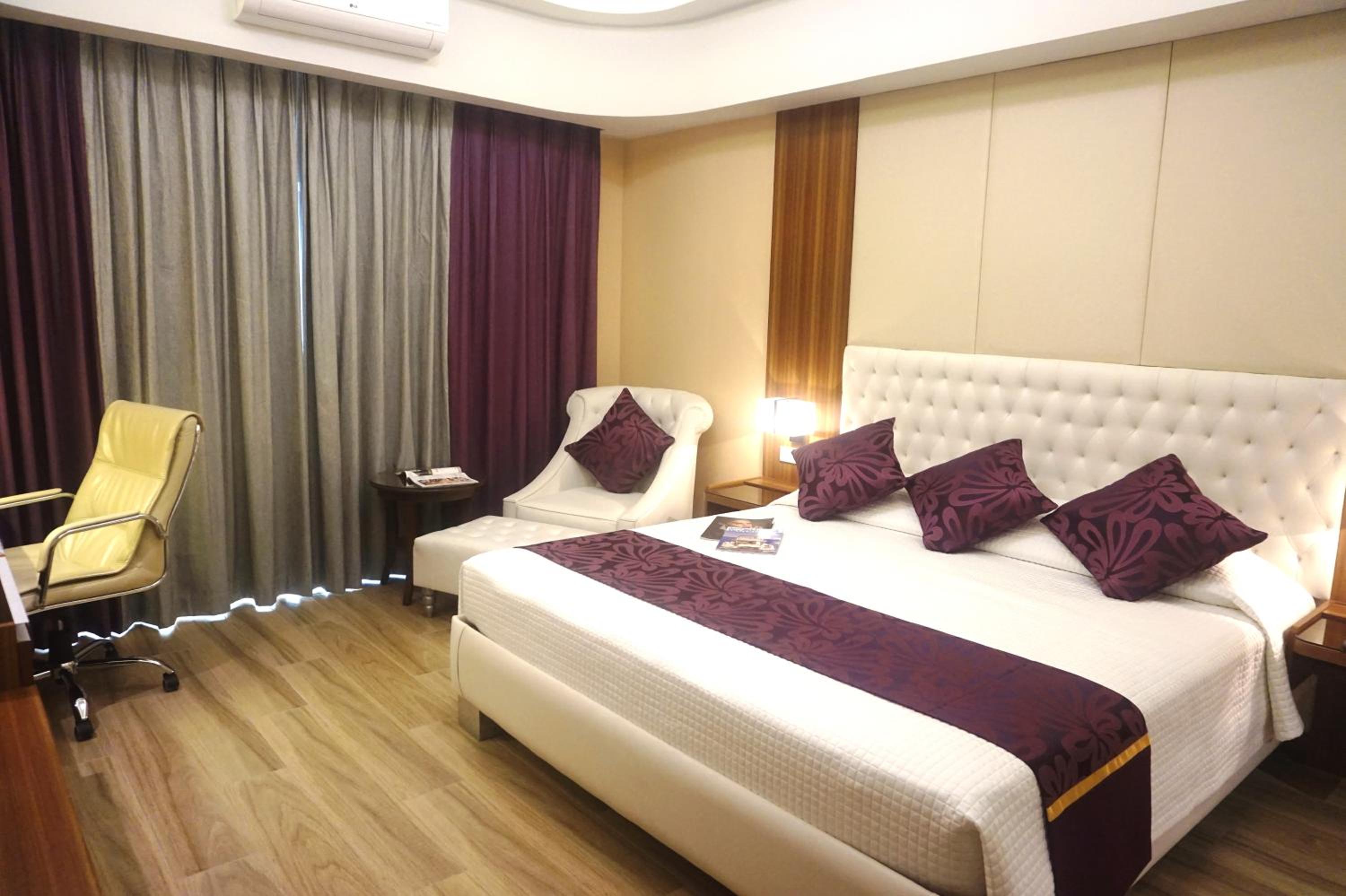 Executive Plus Room - Photo 10