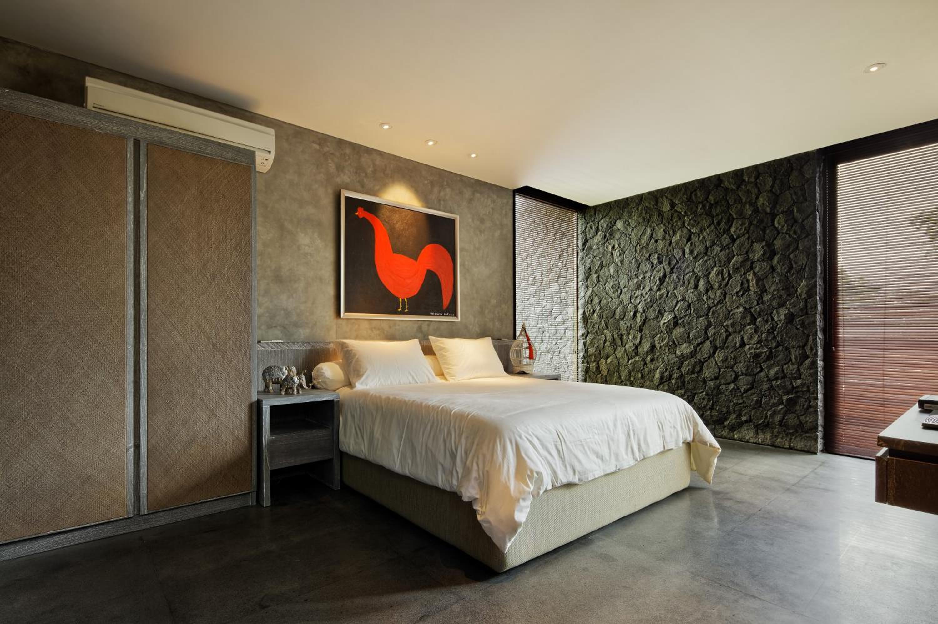 Three-Bedroom Villa - Photo 9