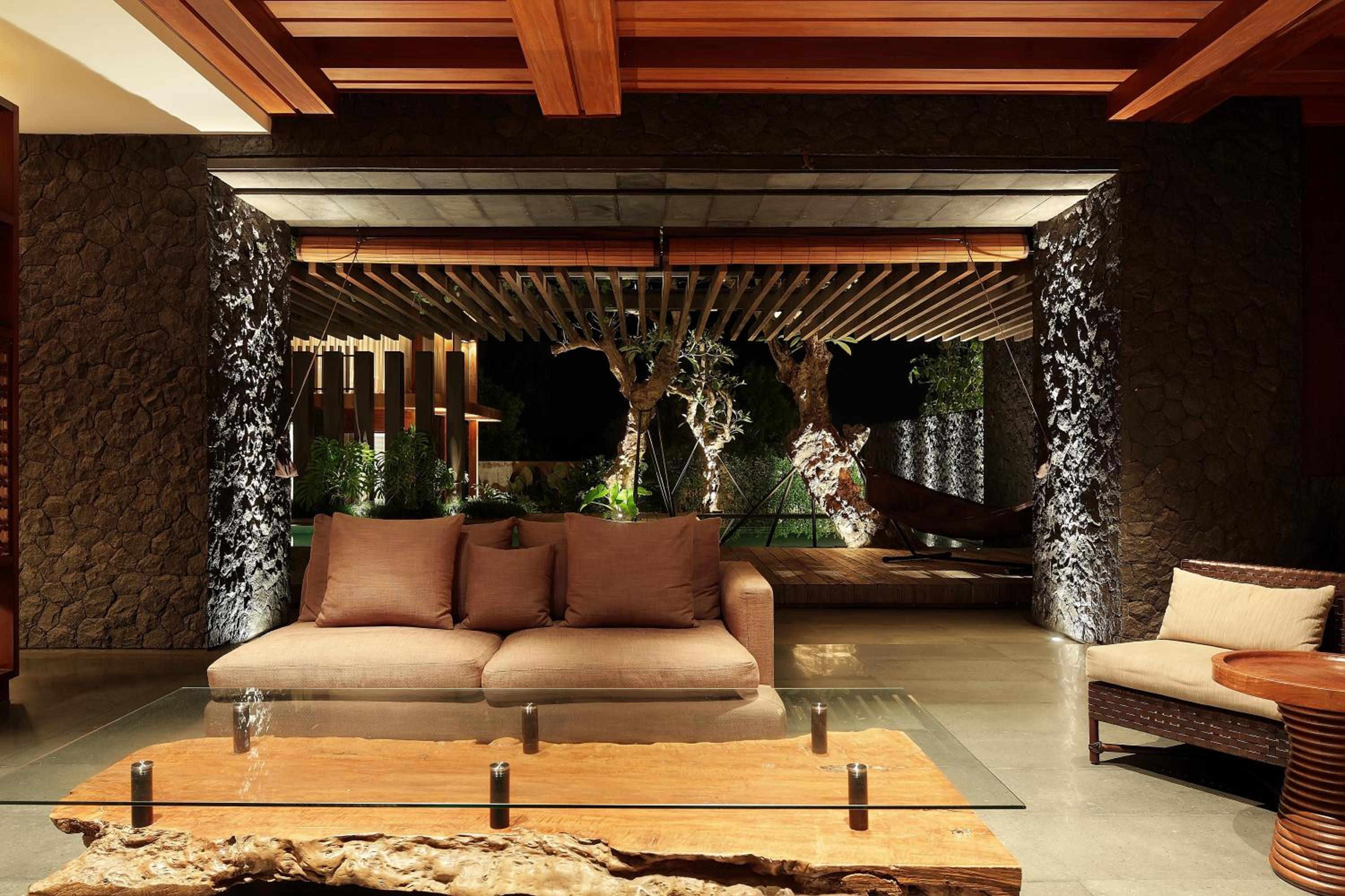 Three-Bedroom Villa - Photo 7