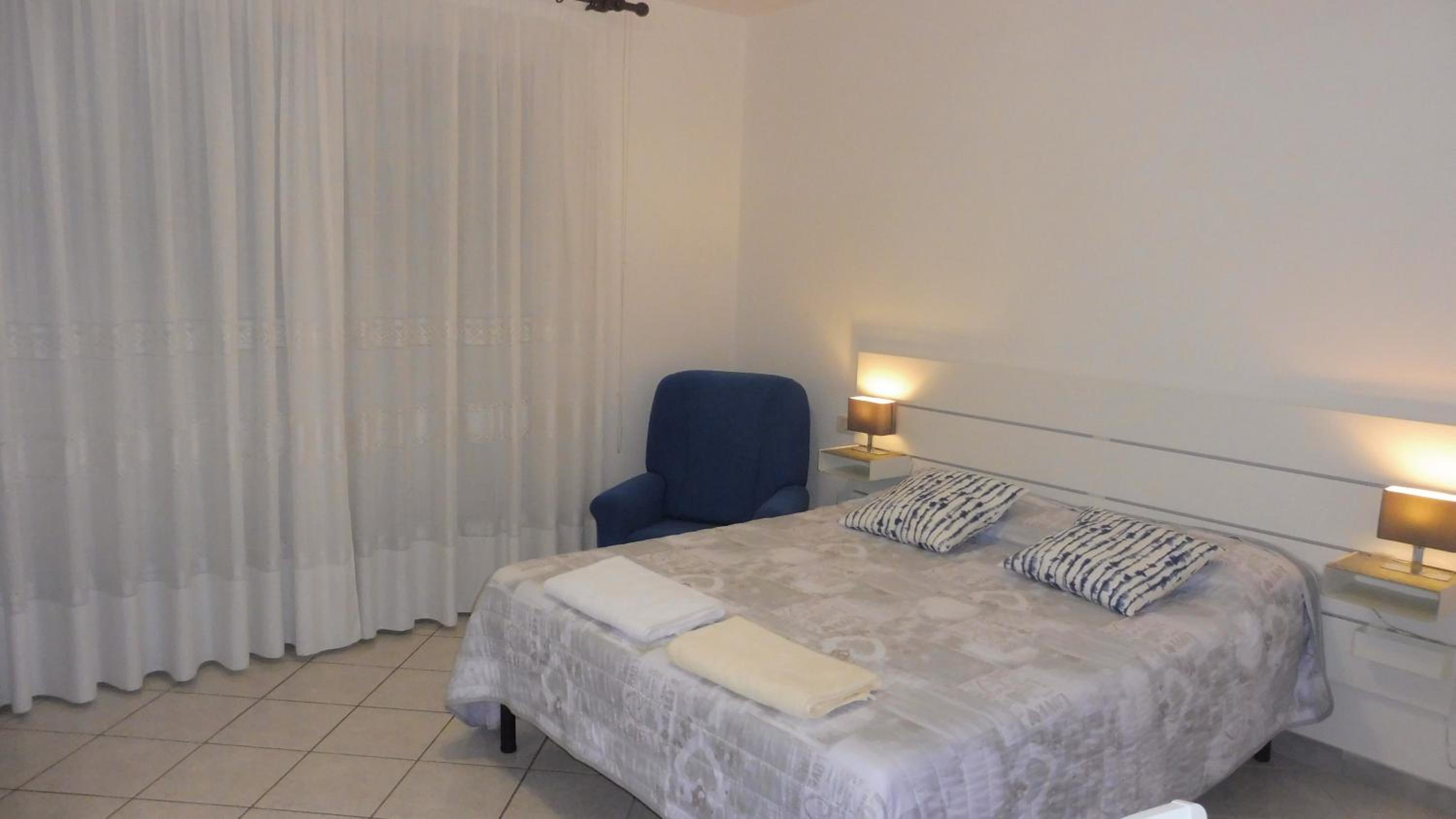 Double Room with Private Bathroom photo 1