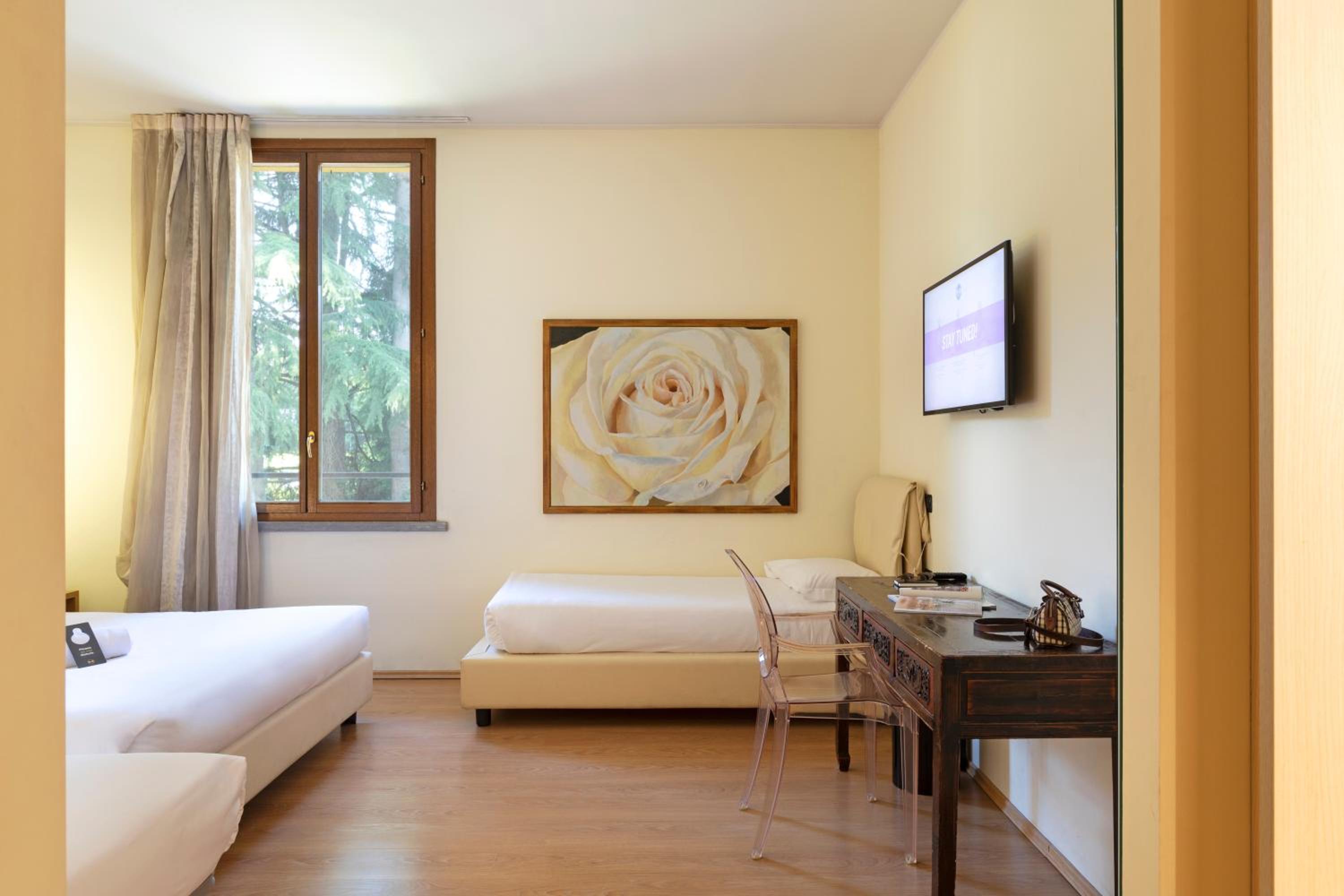 Quadruple Room - Photo 2