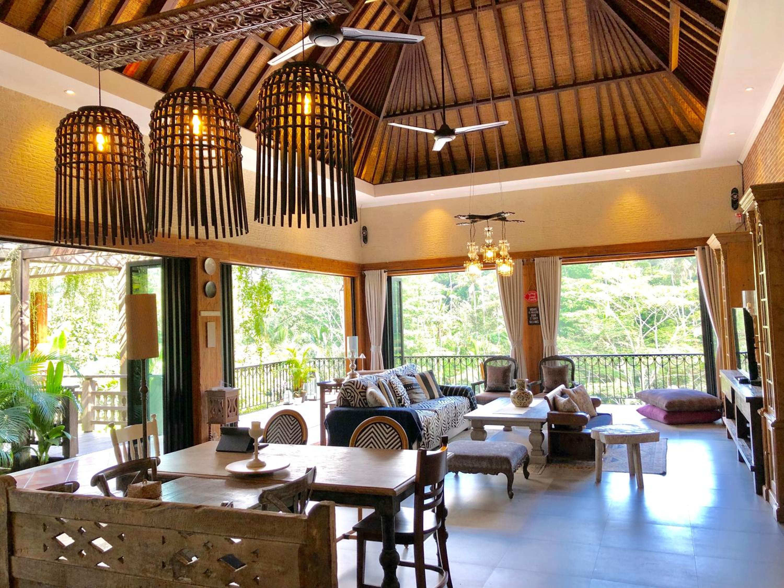 King Suite with Pool View - Photo 5