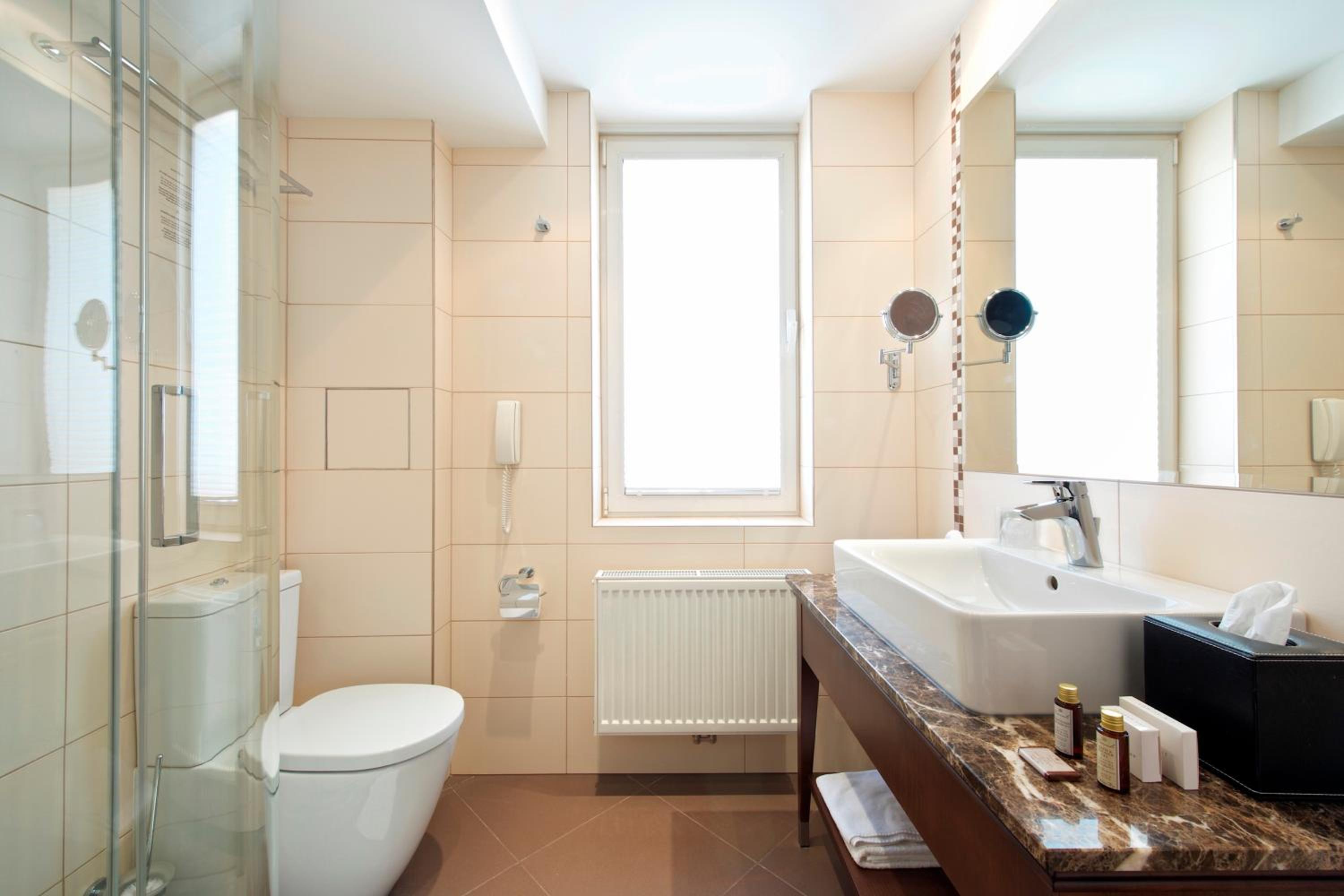 Standard Triple Room - Photo 2