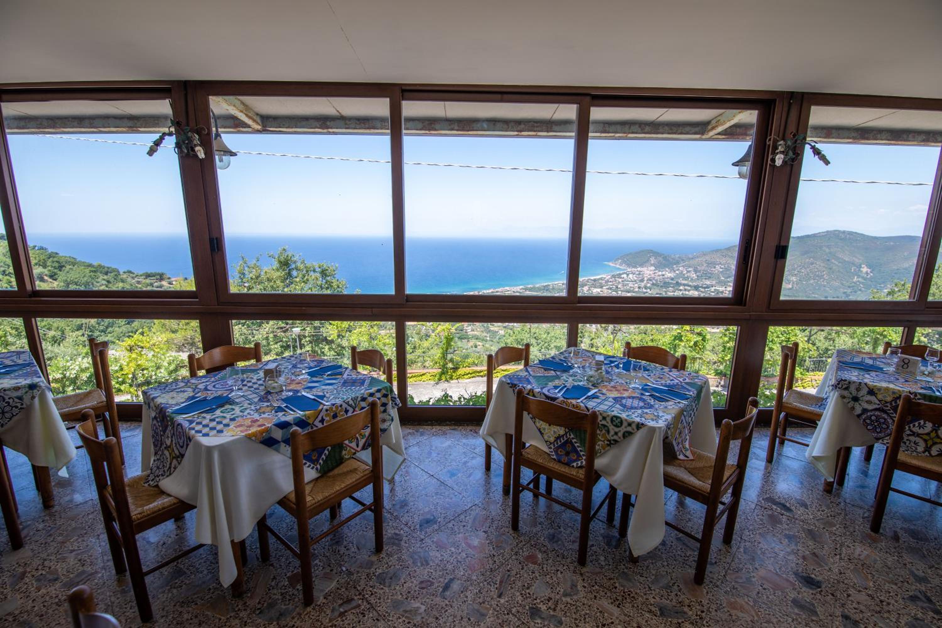 Triple Room with Sea View - Photo 22